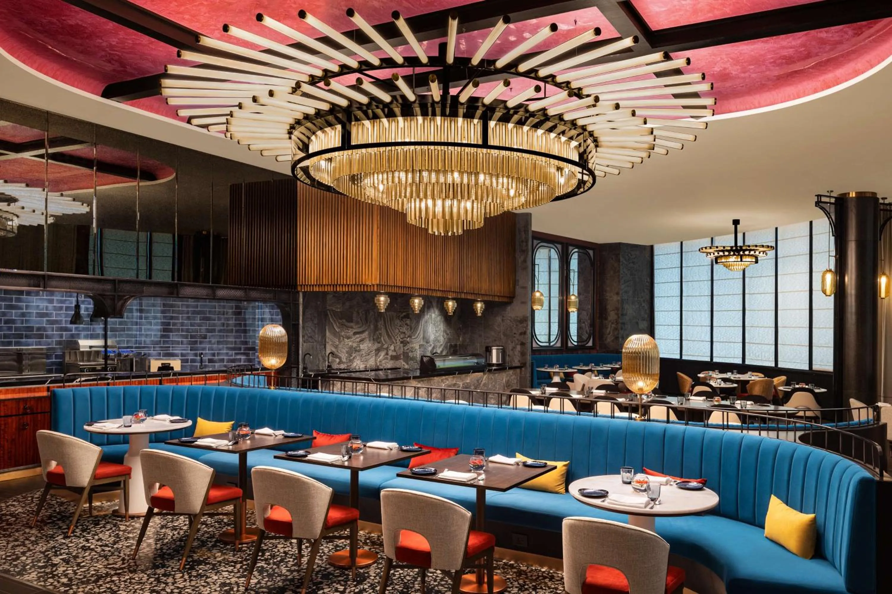 Restaurant/places to eat in Radisson Mumbai Goregaon