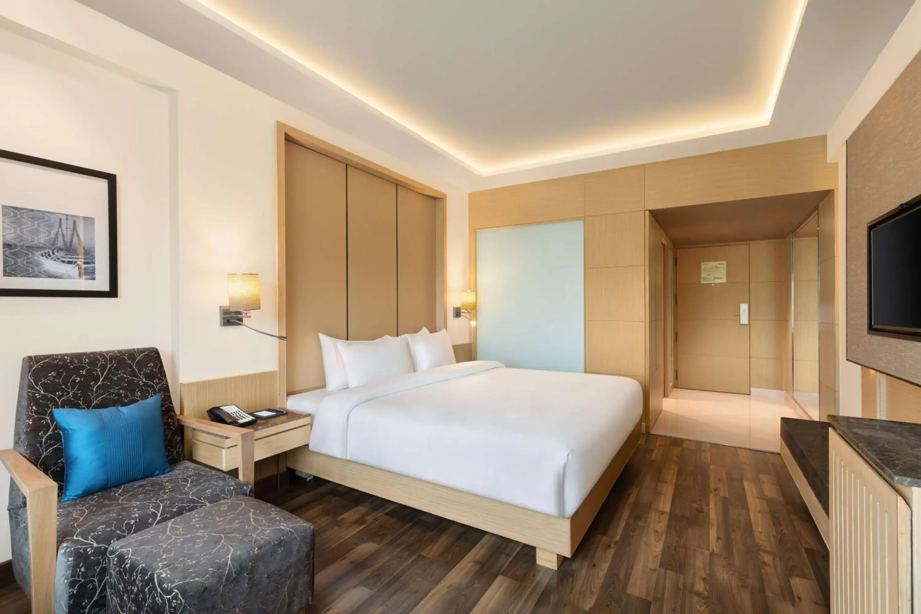 Bedroom, Bed in Radisson Mumbai Goregaon Bedroom, Bed in Radisson Mumbai Goregaon