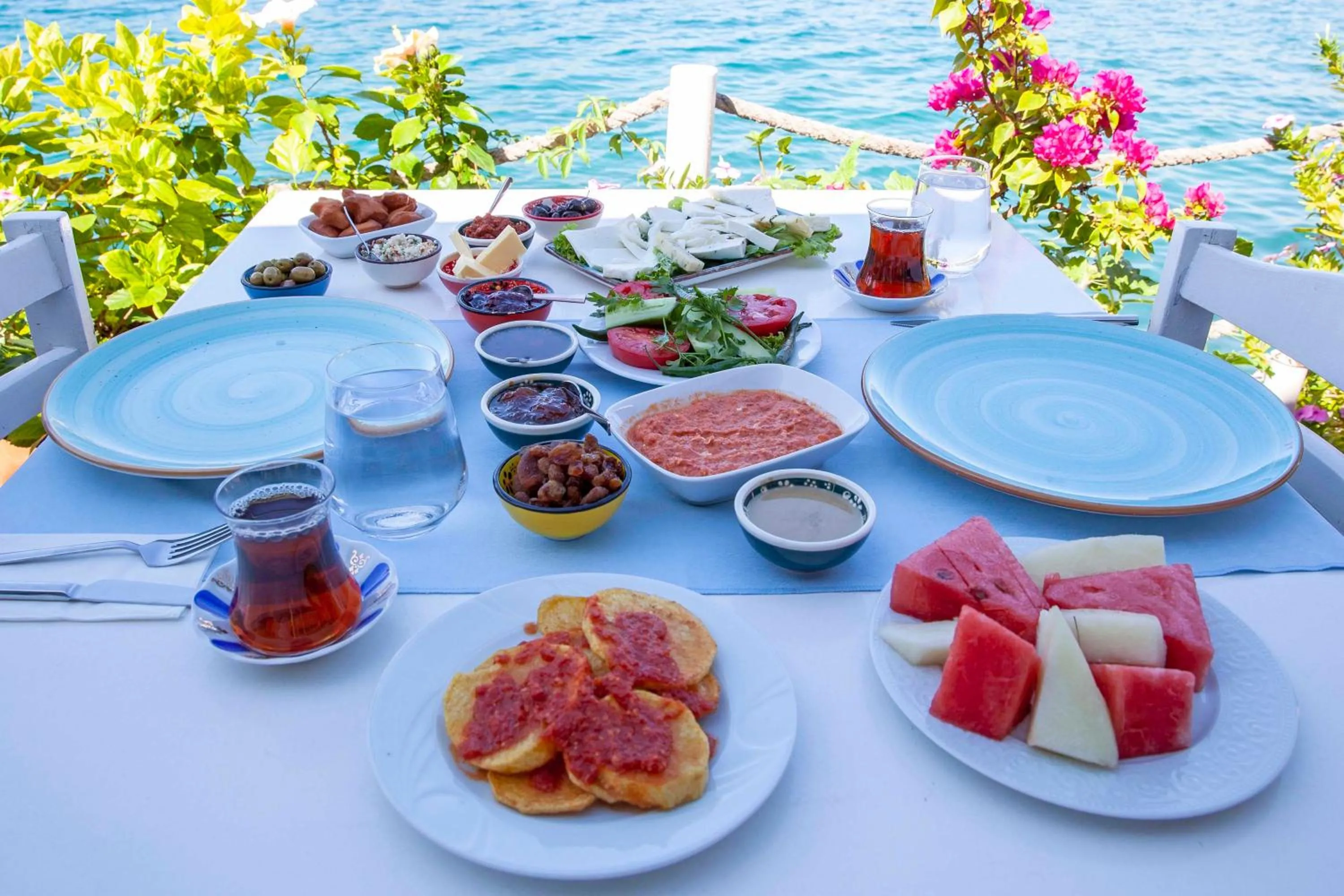 Continental breakfast in Aphrodite Hotel Bozburun