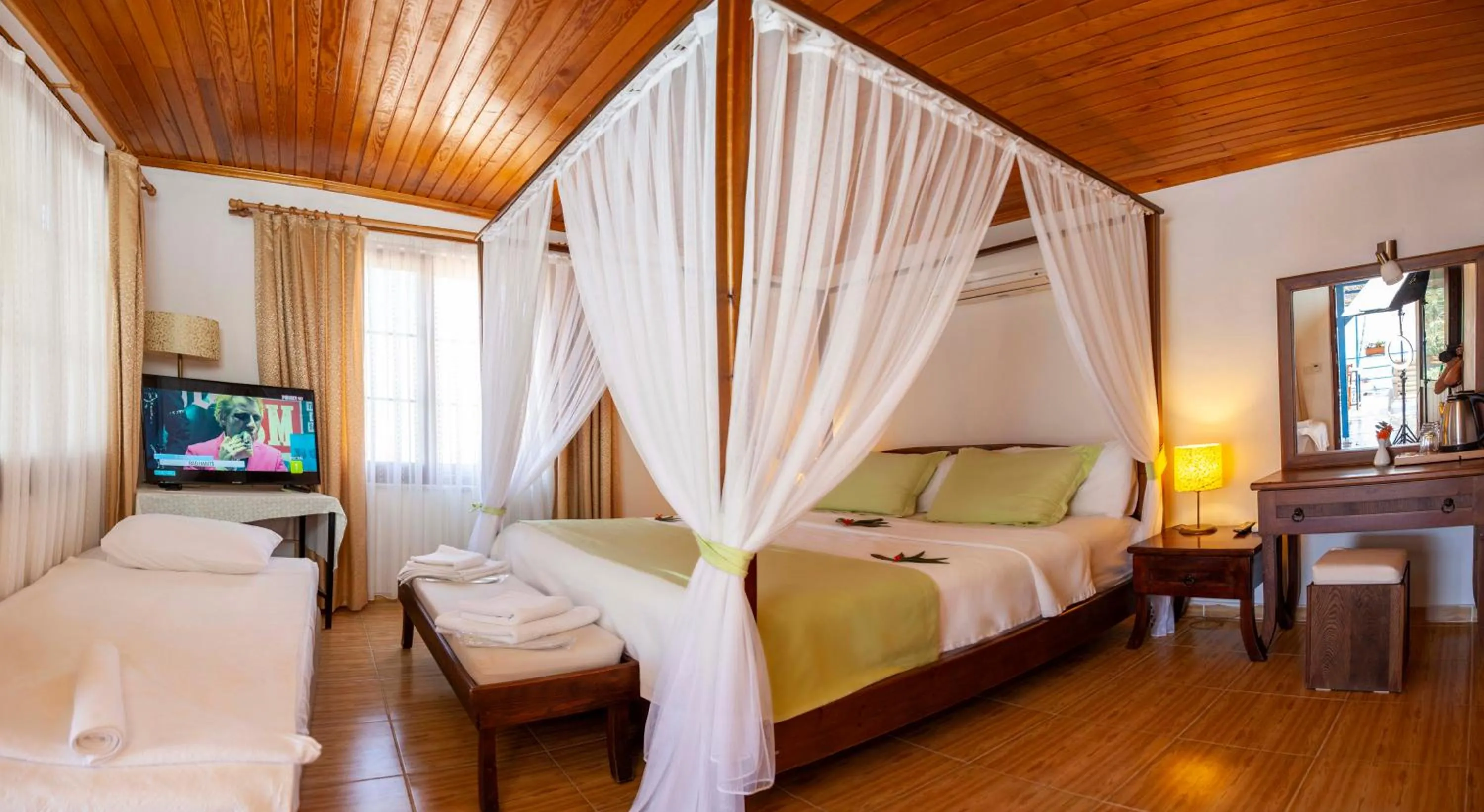 Bed in Aphrodite Hotel Bozburun