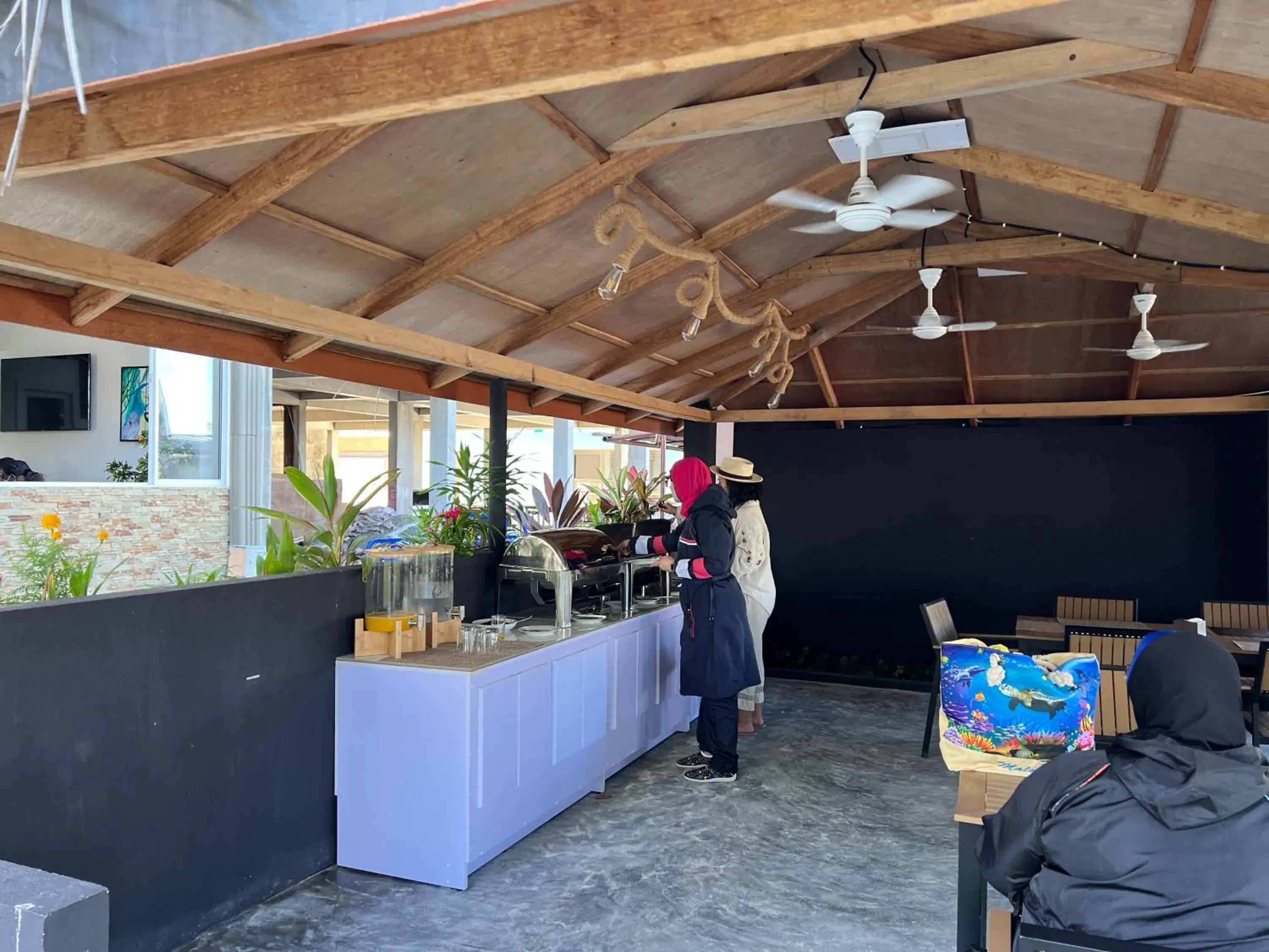 Restaurant/places to eat in iCom Marina Sea View Restaurant/places to eat in iCom Marina Sea View