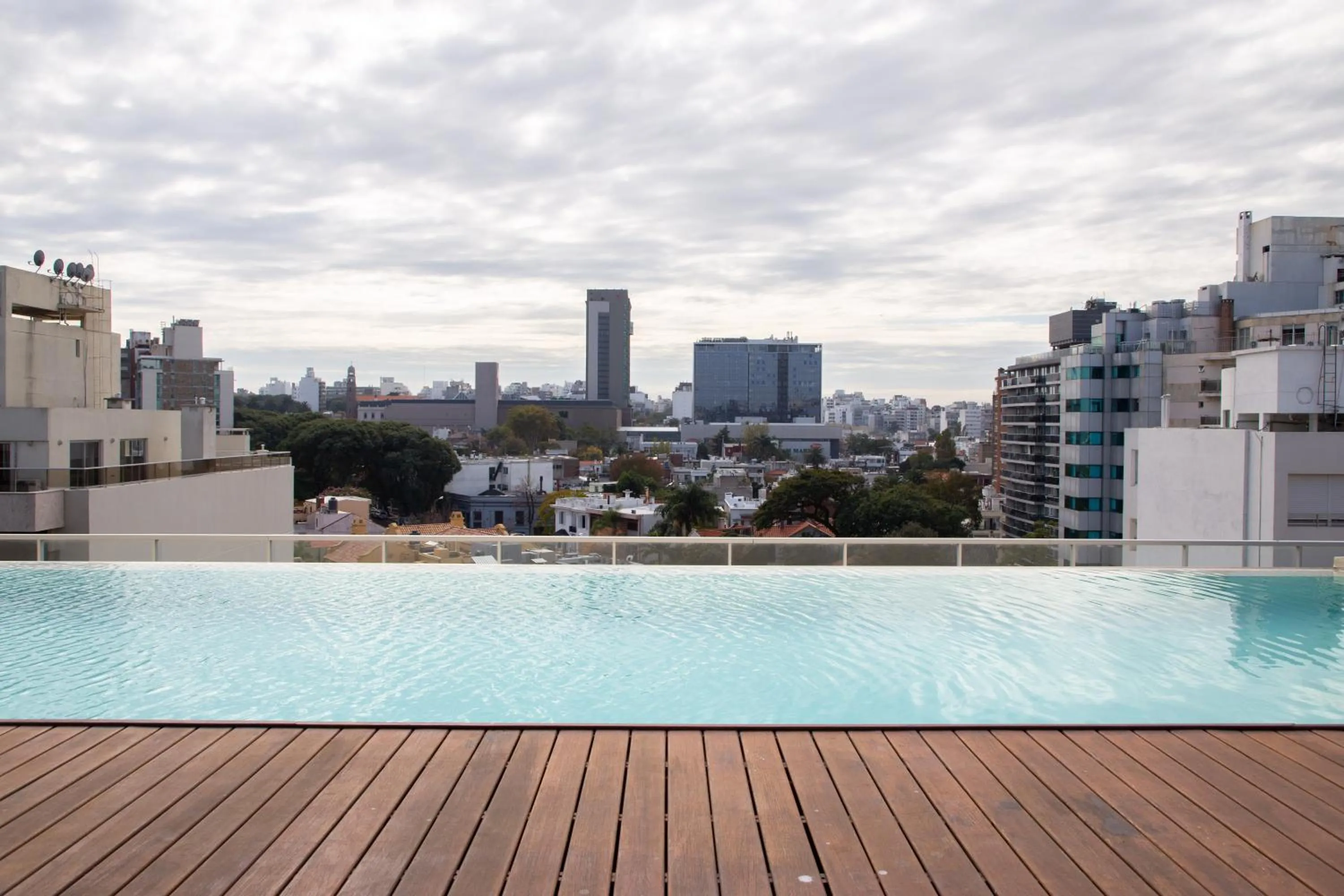 Swimming pool in Opta Coliving Punta Carretas