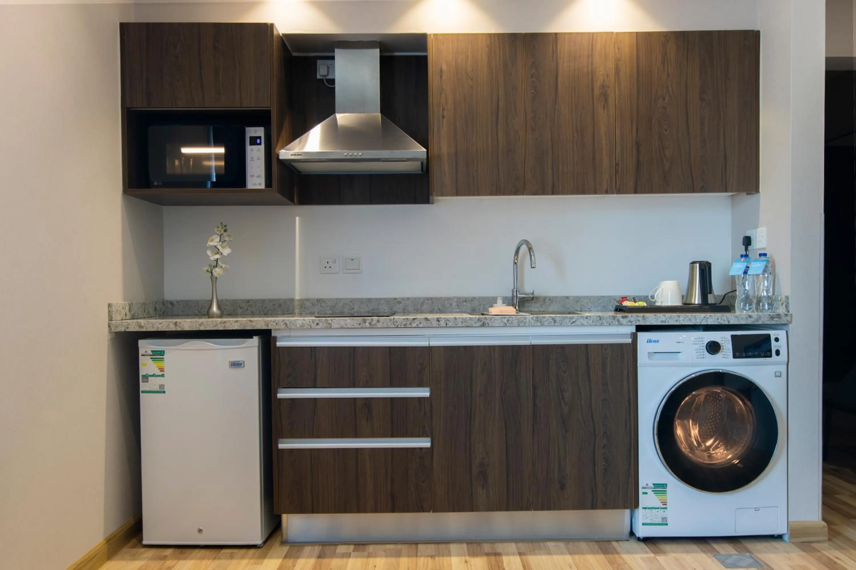 Kitchen or kitchenette in Beata Garden Serviced Apartment