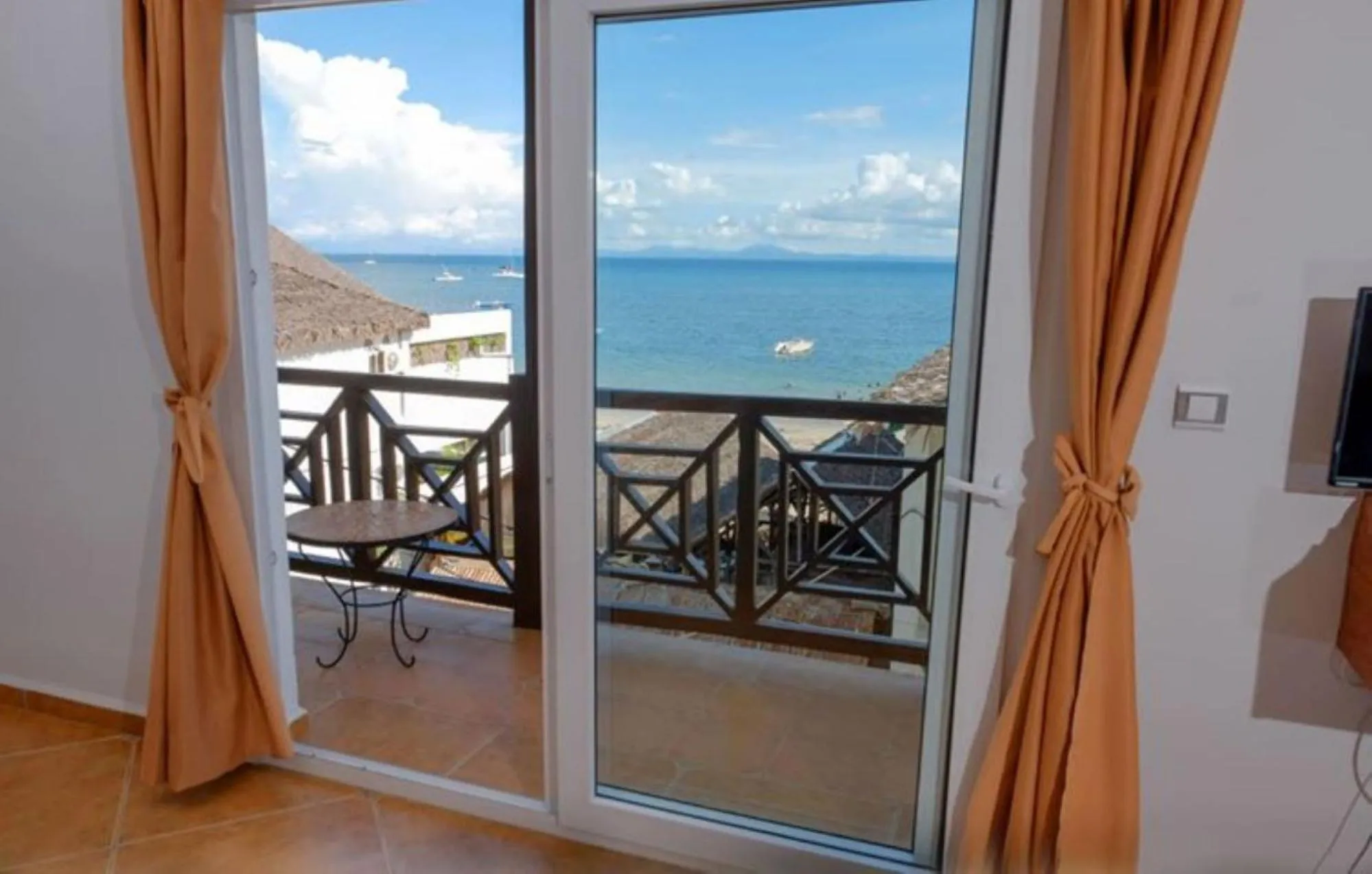 Balcony/Terrace in Hotel-Residence Au Sable Blanc