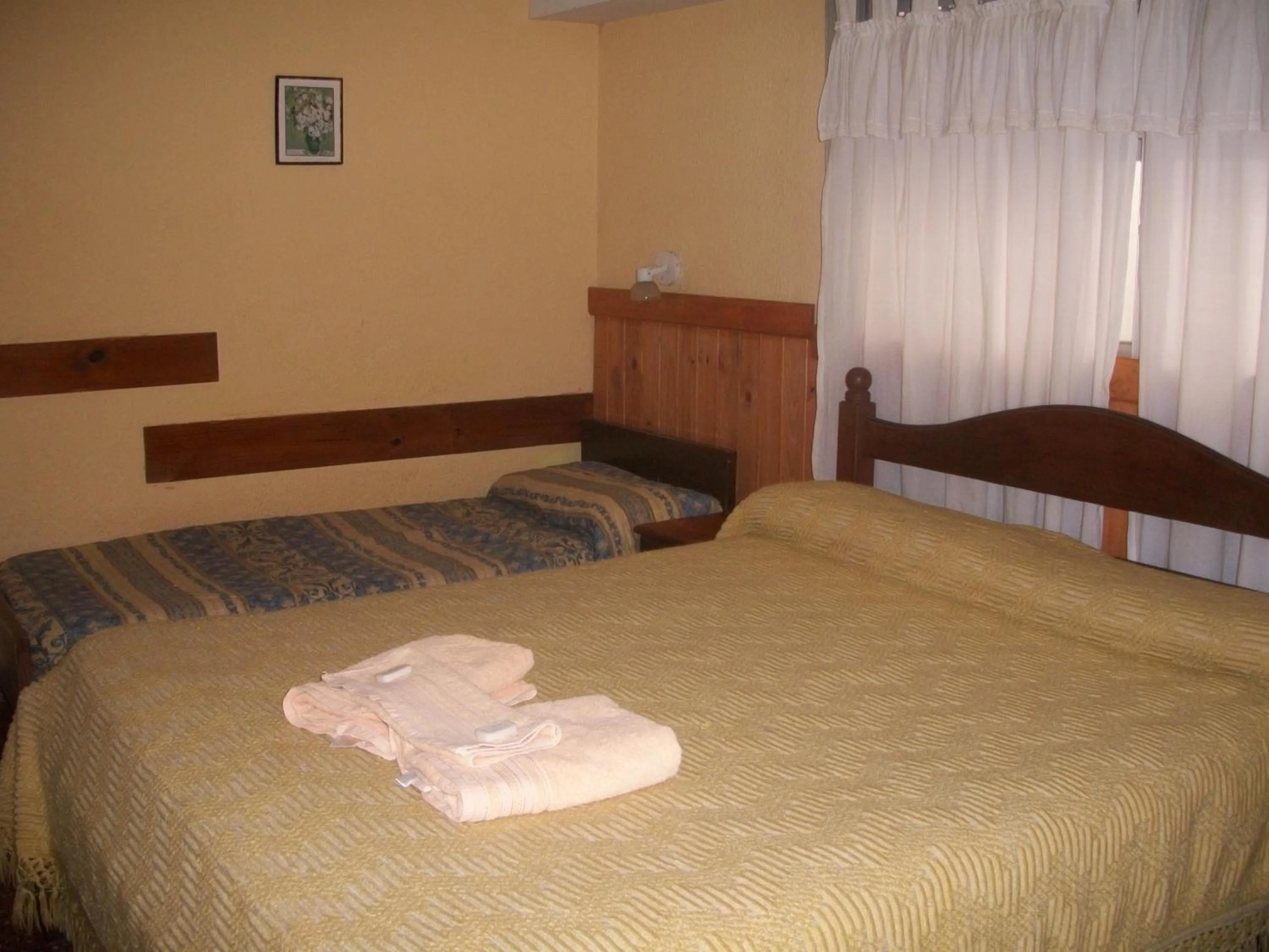 Bed in Hotel Royal