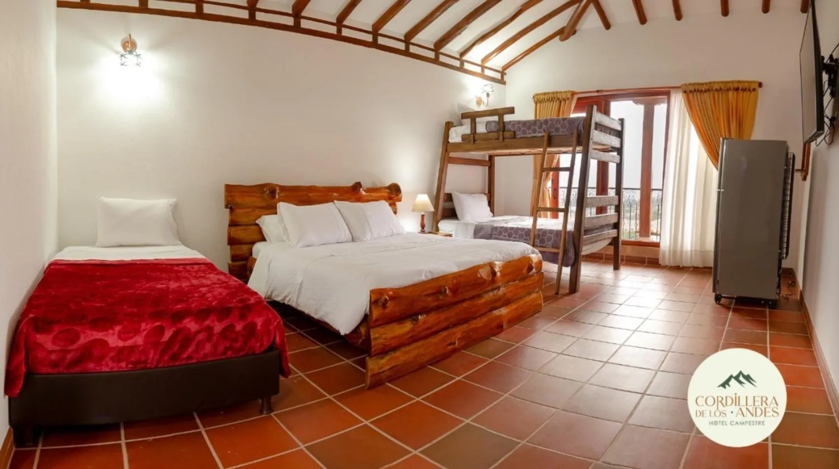 Family Room with Balcony in Hotel Campestre Cordillera de los Andes
