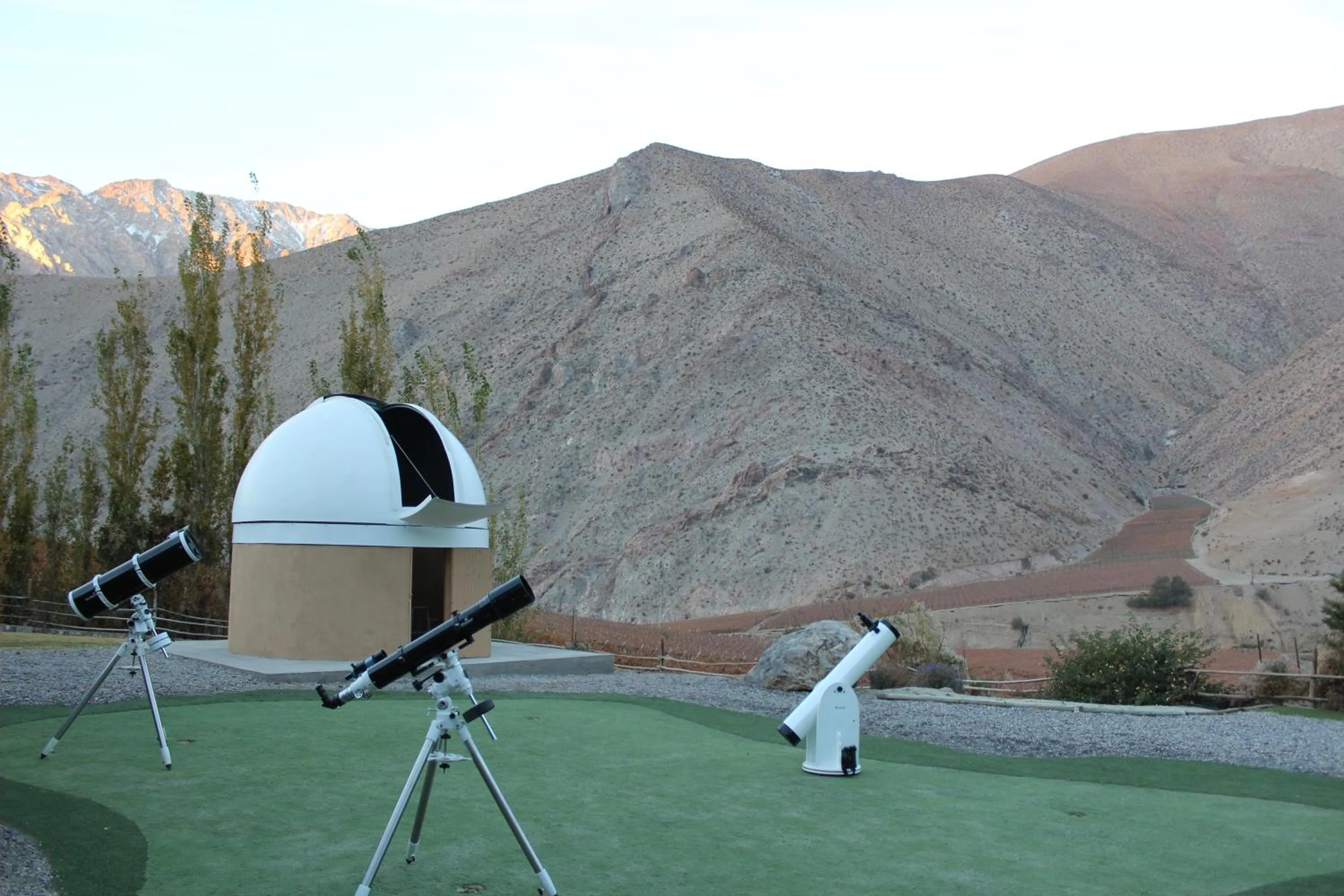 Evening entertainment in Hotel Misterios del Elqui