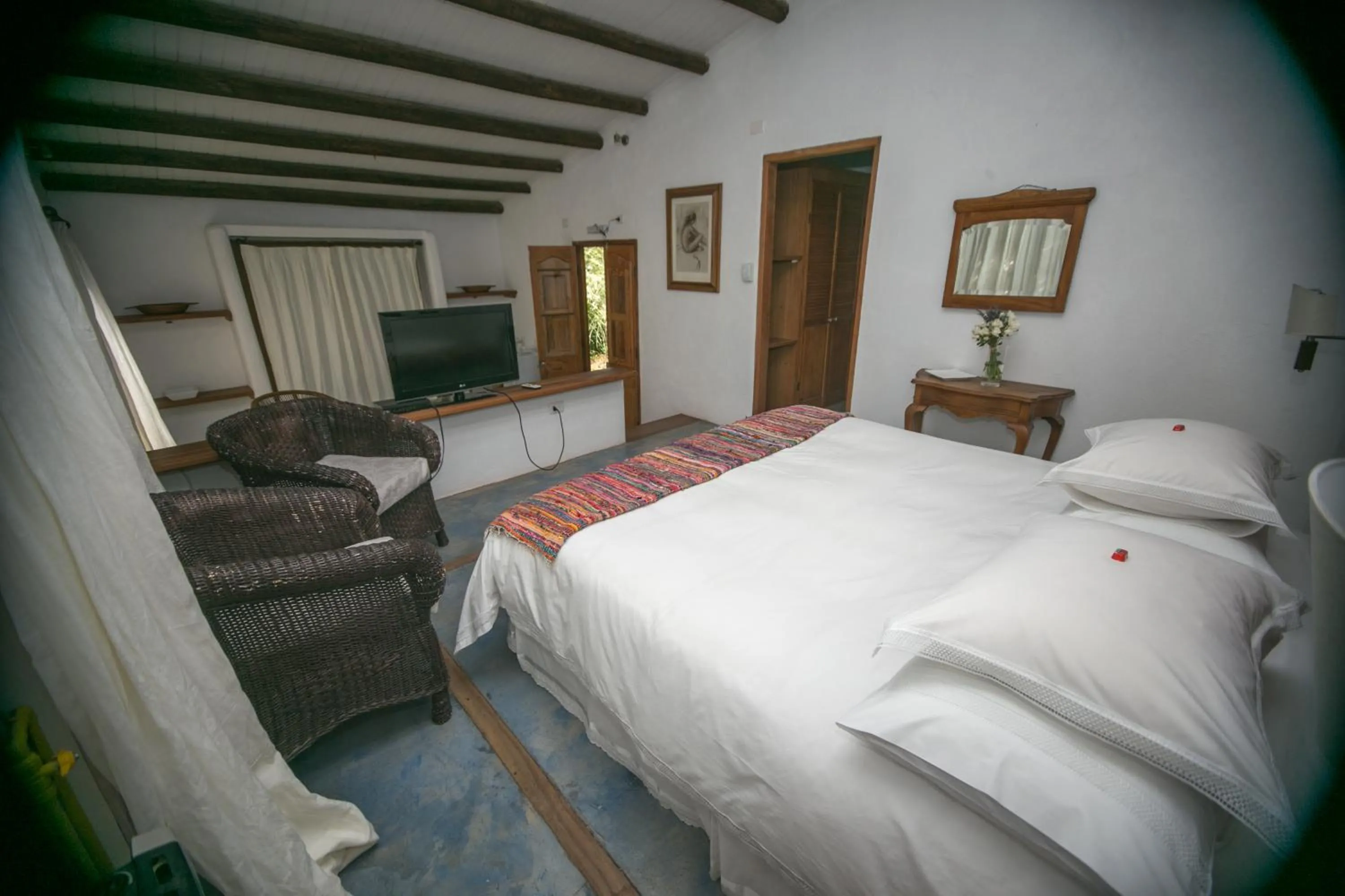 Property building, Bed in Hotel Misterios del Elqui