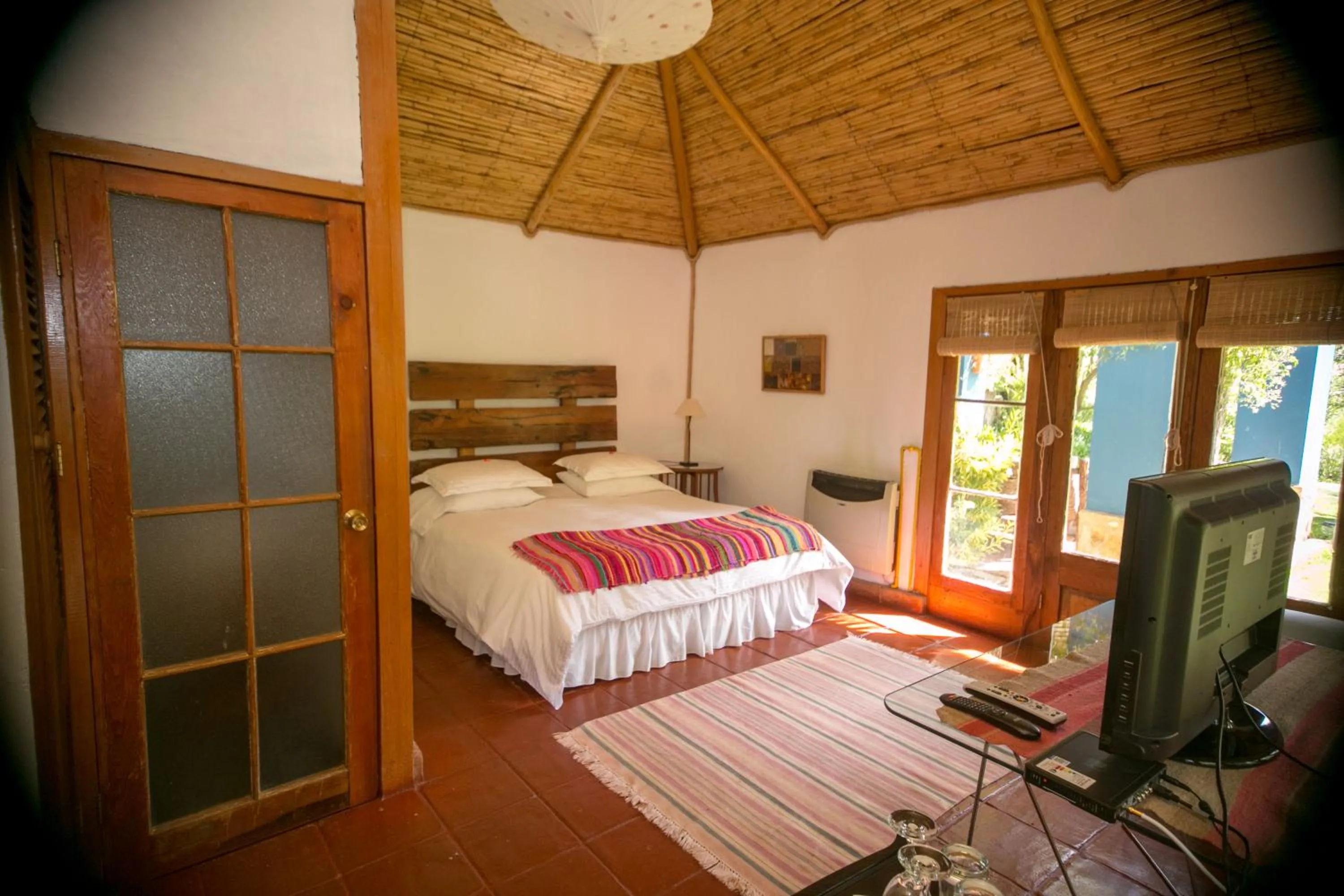 Photo of the whole room, Bed in Hotel Misterios del Elqui