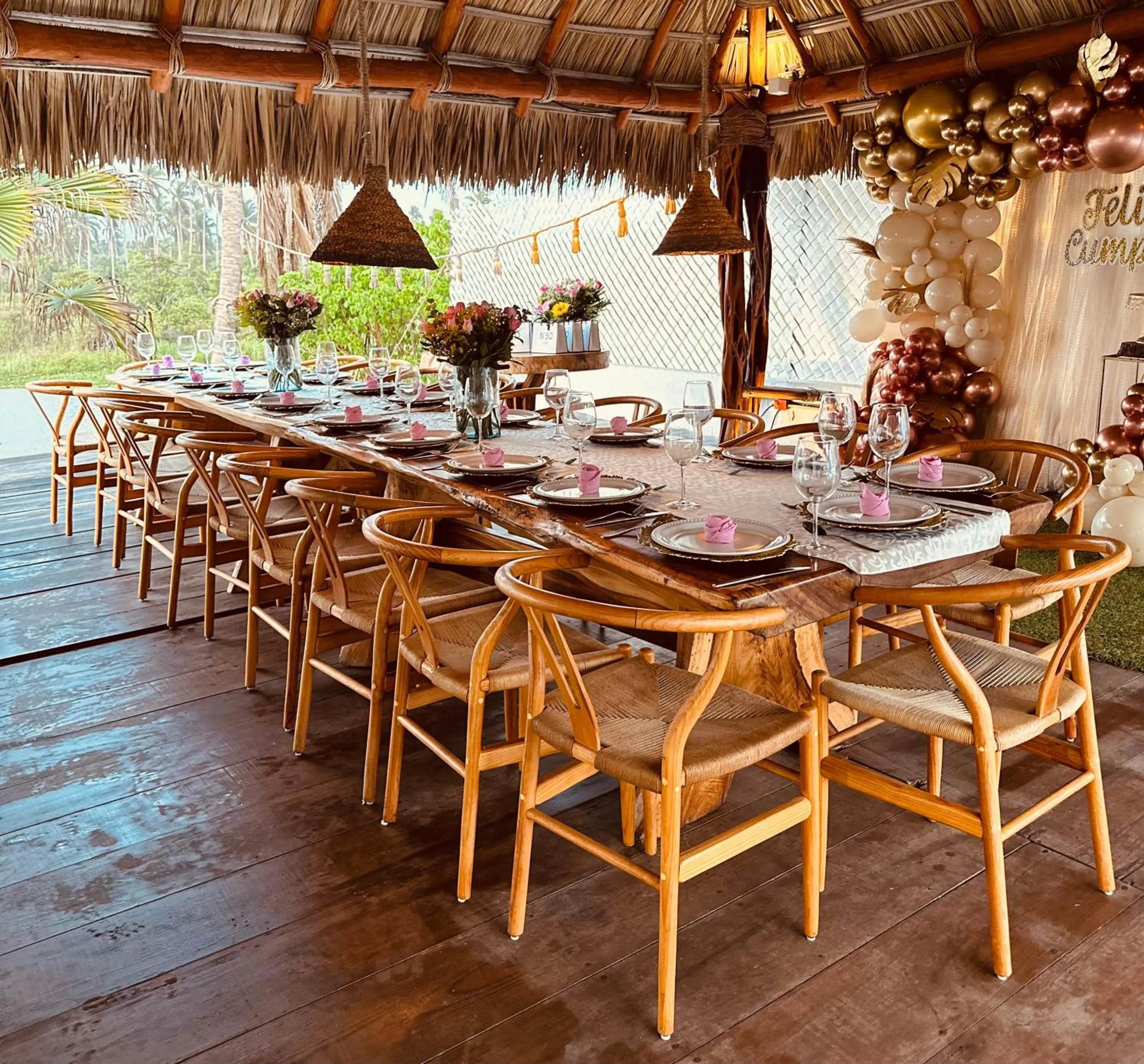 Restaurant/places to eat in Hotel Boutique Punta Jamaica