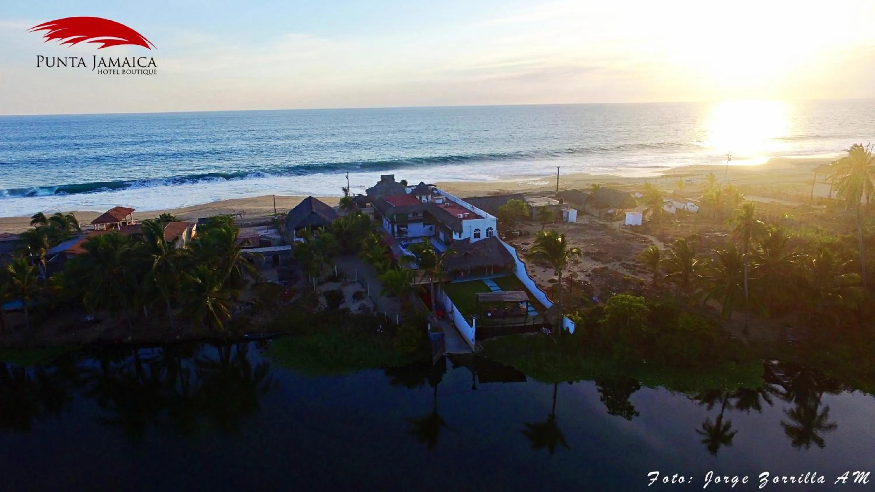 Lake view in Hotel Boutique Punta Jamaica