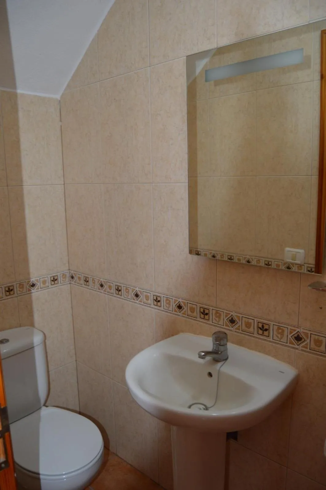 Toilet in Casa Rural Guadá