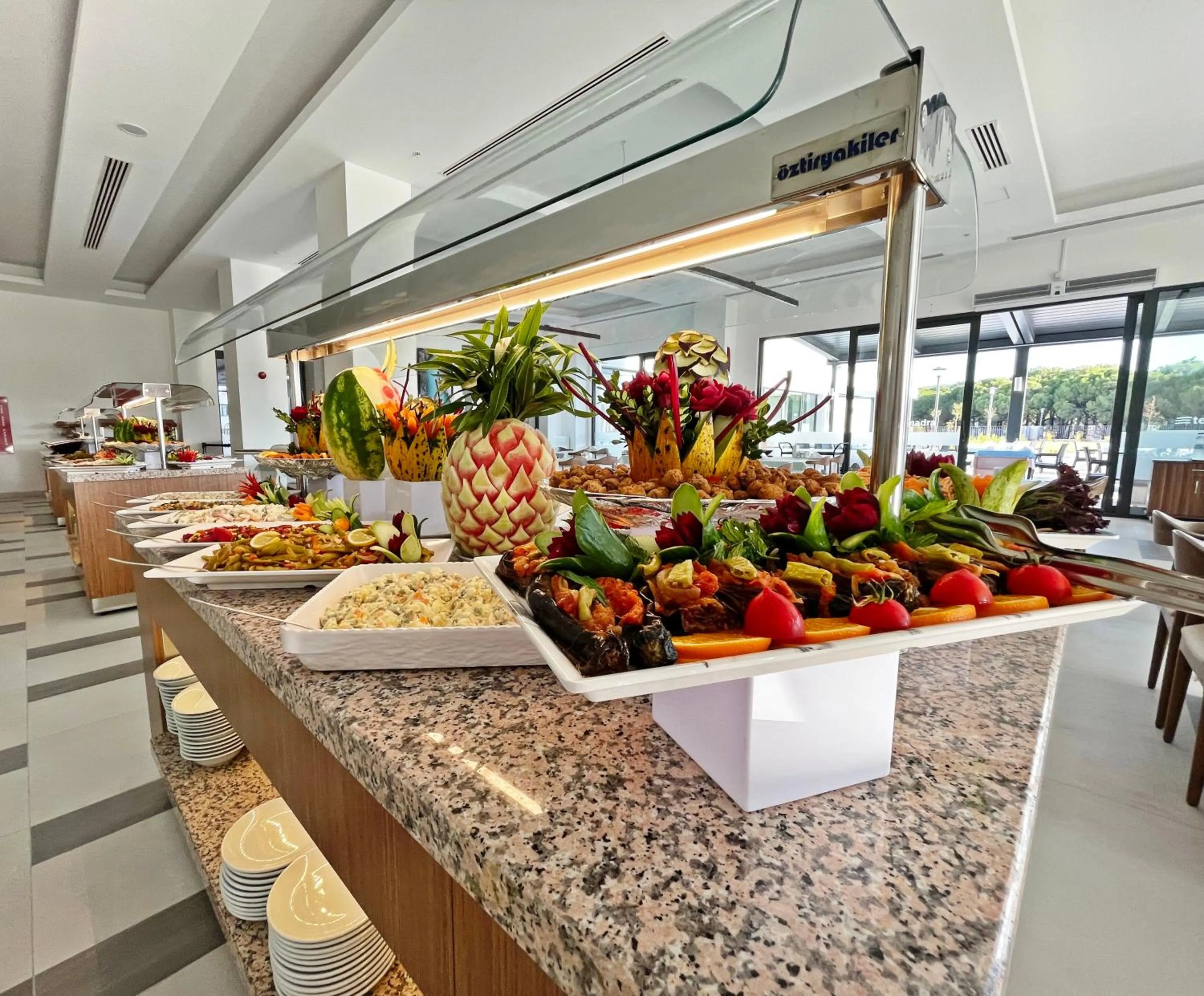 Restaurant/places to eat in TEZMADRA HOTEL