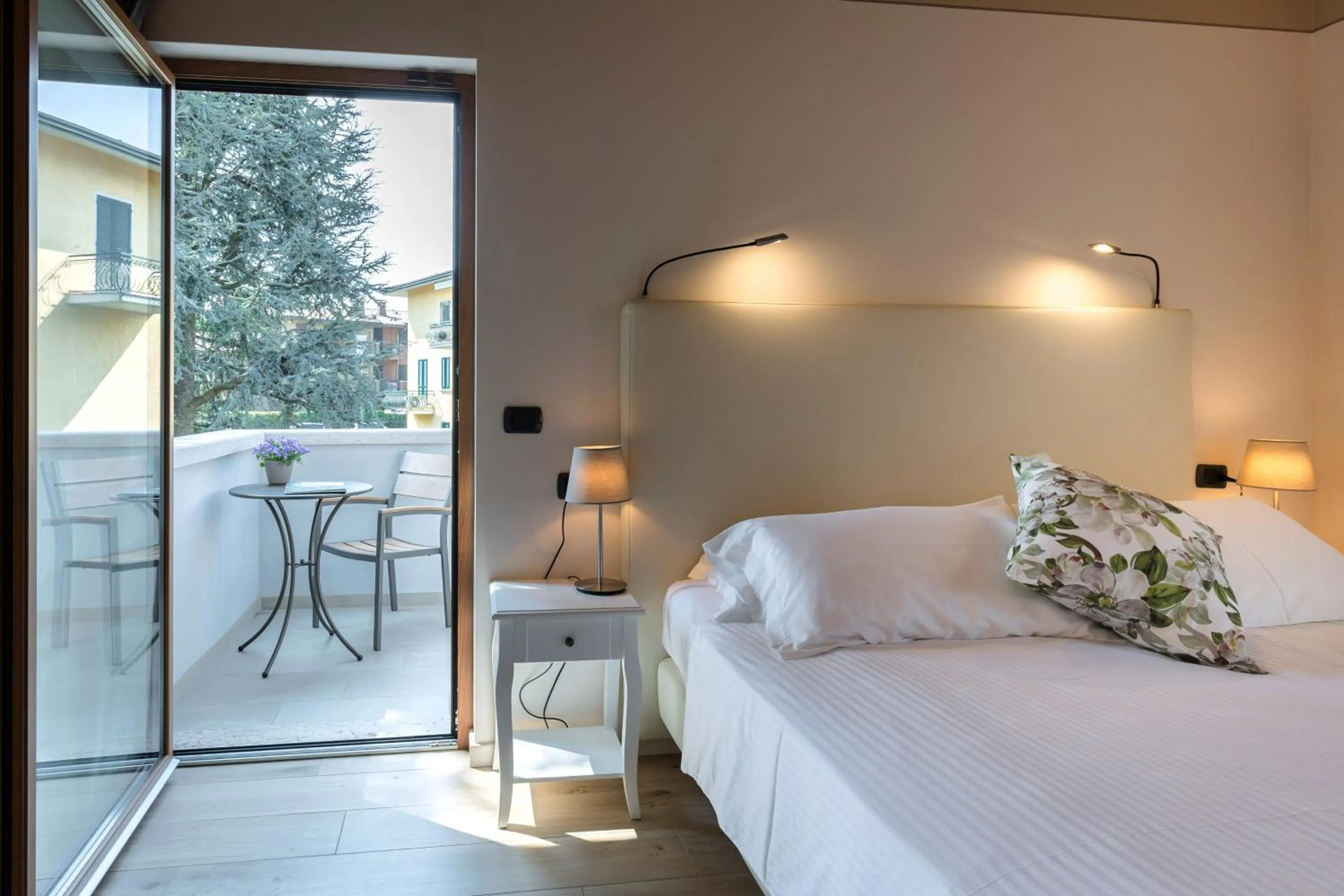 Bed in Charming Sirmione