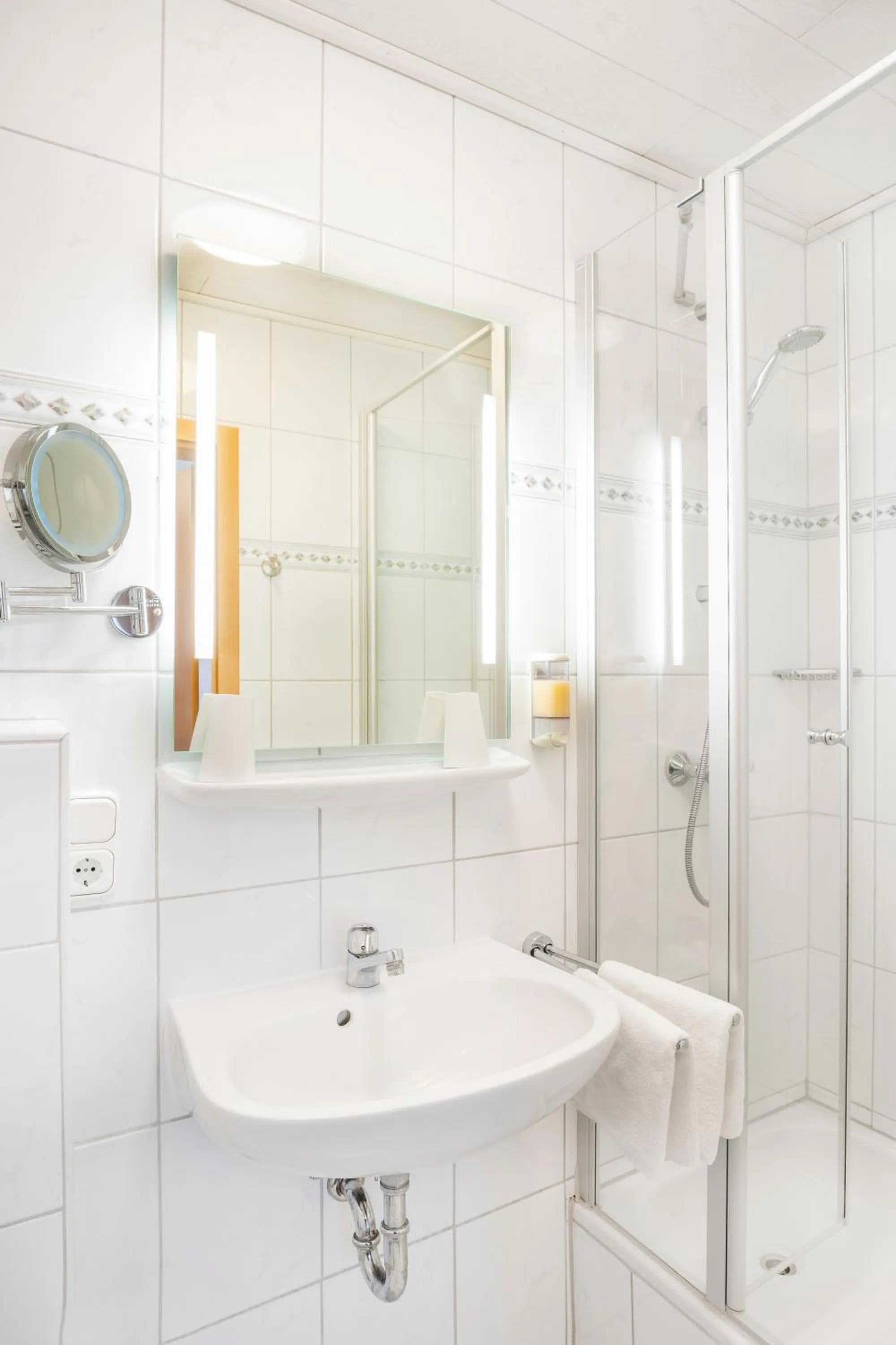 Bathroom in Wander und Aktiv Hotel Rösslwirt