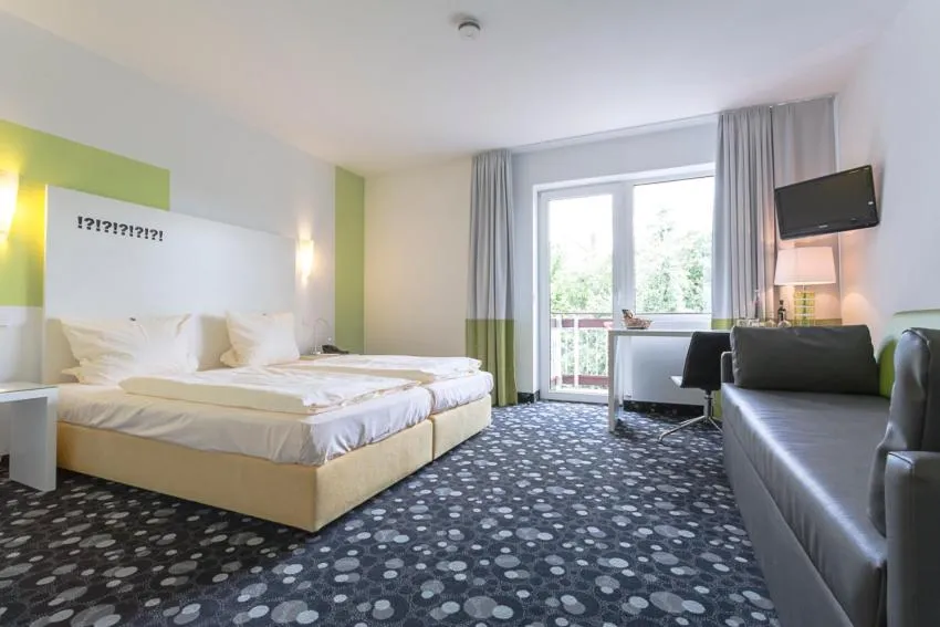 Bedroom, Bed in Hotel Alte Schule