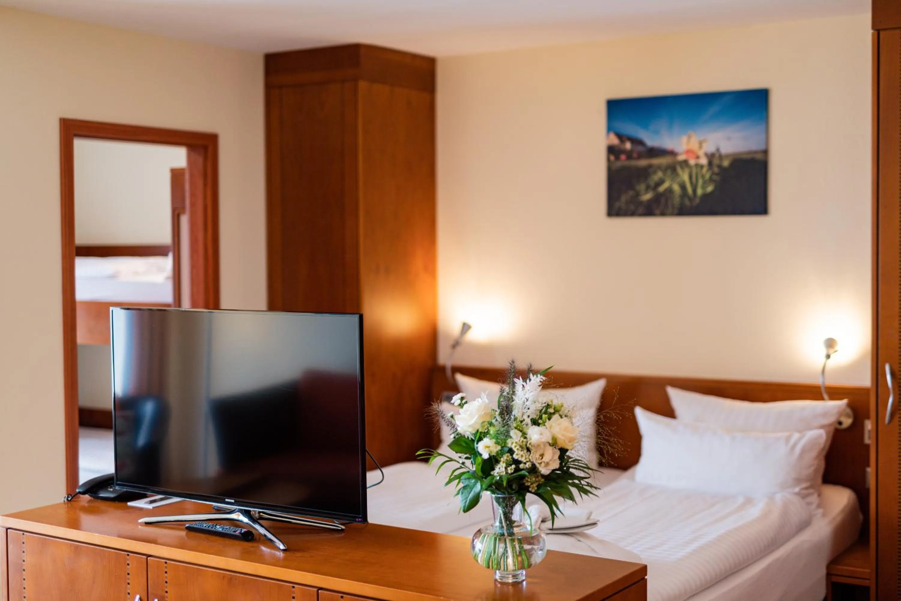 Photo of the whole room, Bed in Hotel Atlantic Juist