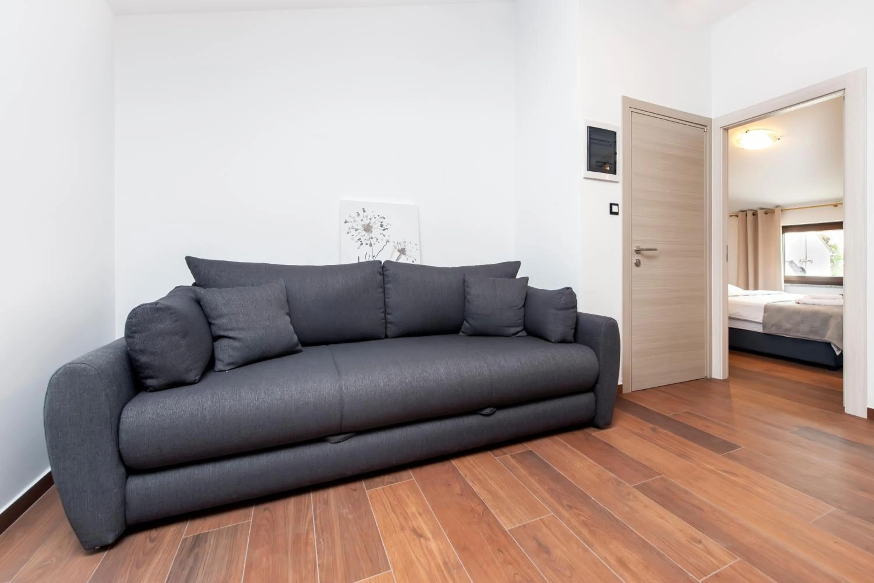 Living room, Bed in Mon Maison Sanja