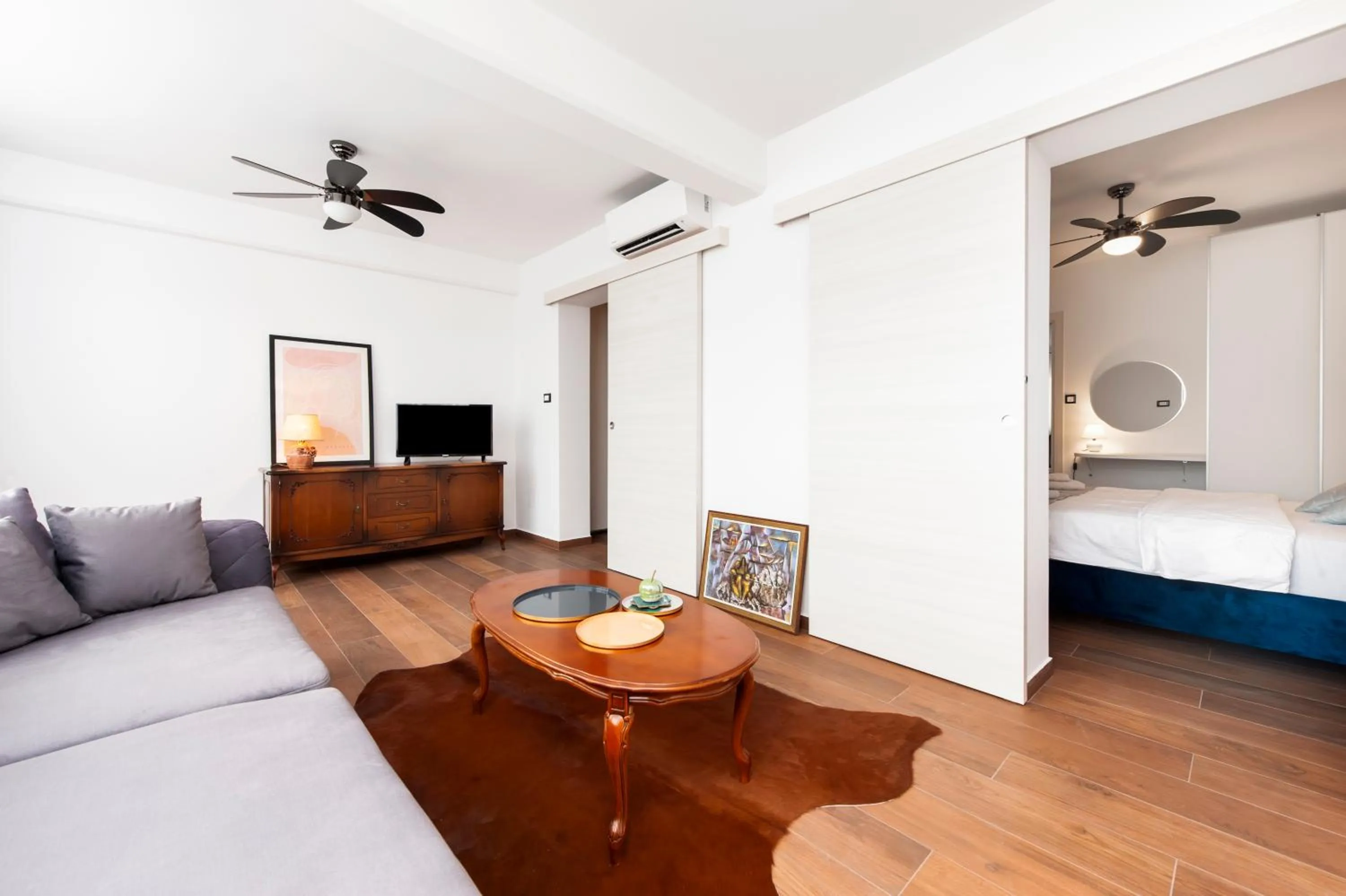 TV and multimedia, Bed in Mon Maison Sanja