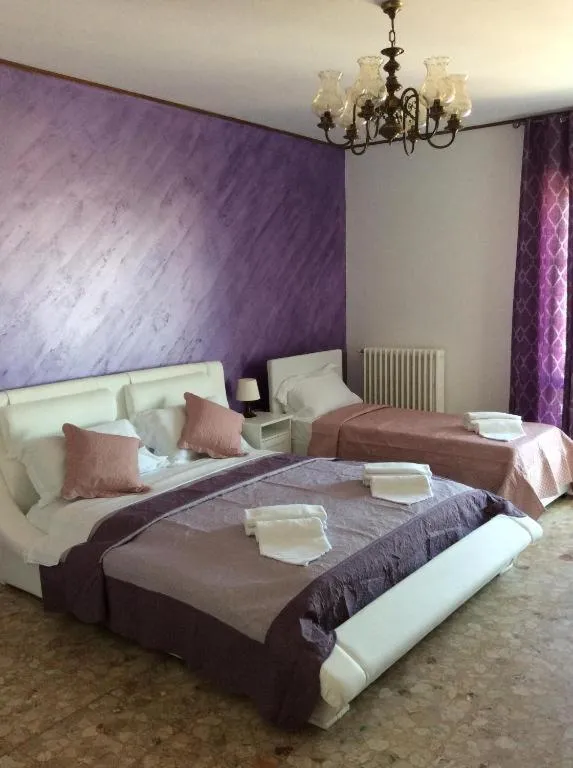 Bed in Chowdhury House