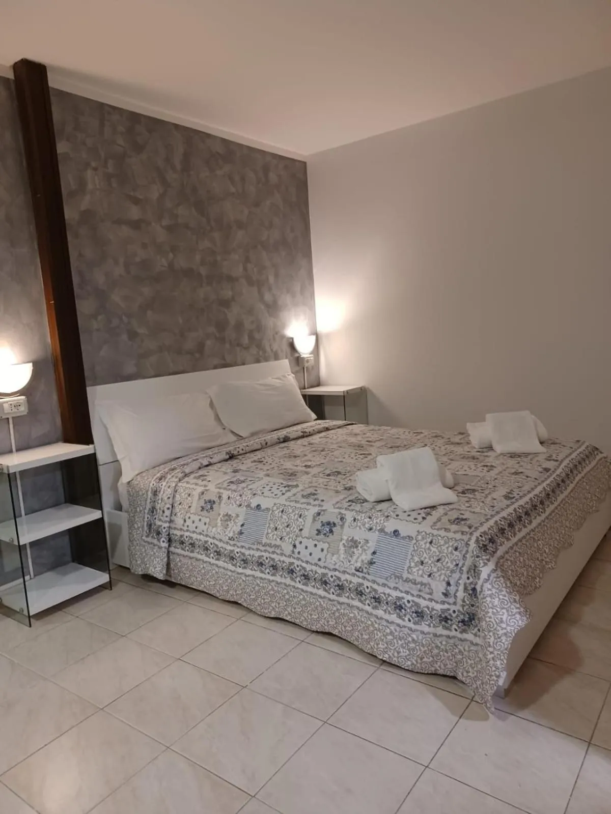 Bed in Chowdhury House