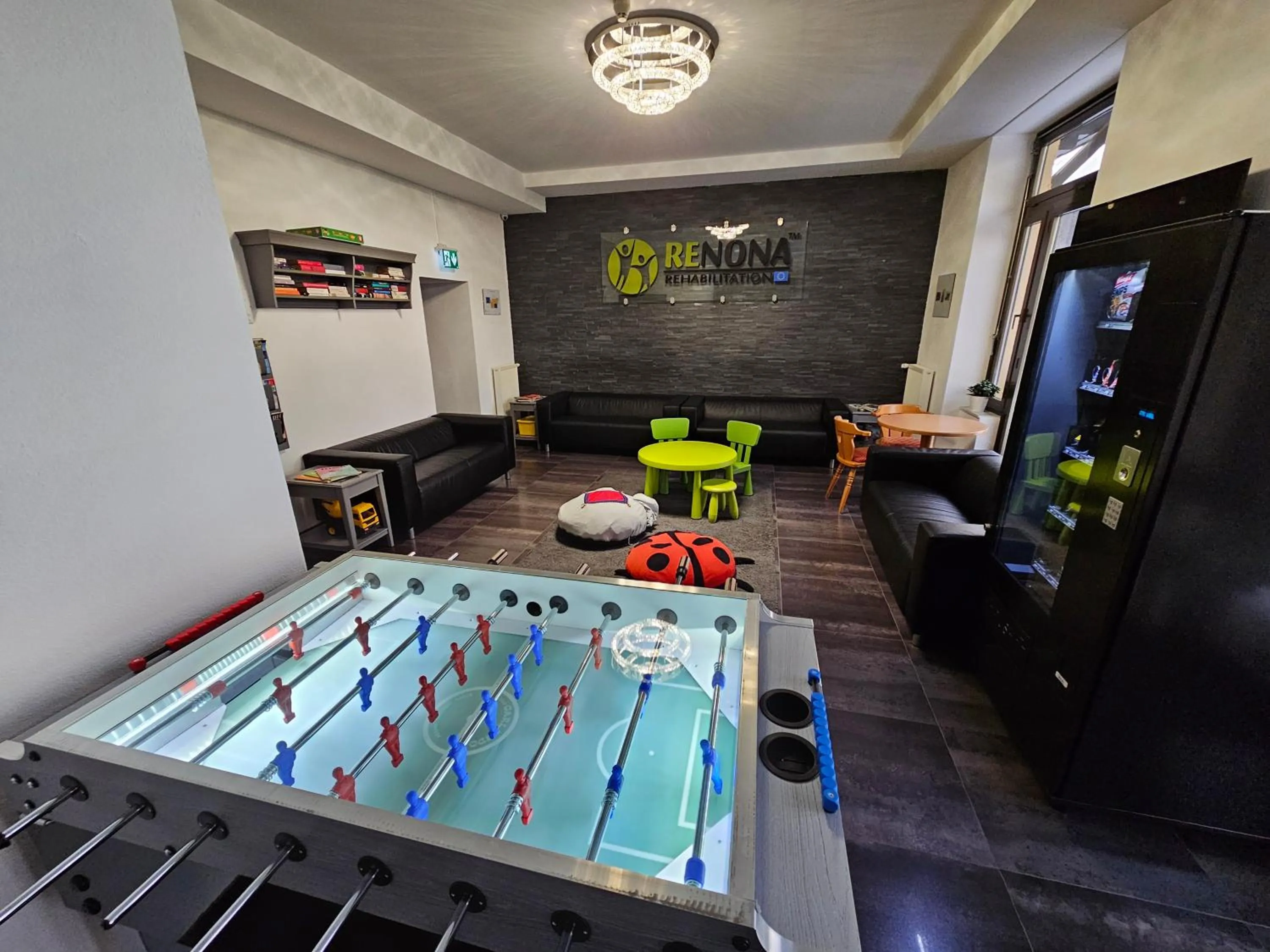 Communal lounge/ TV room in Kurhotel Renona Rehabilitation