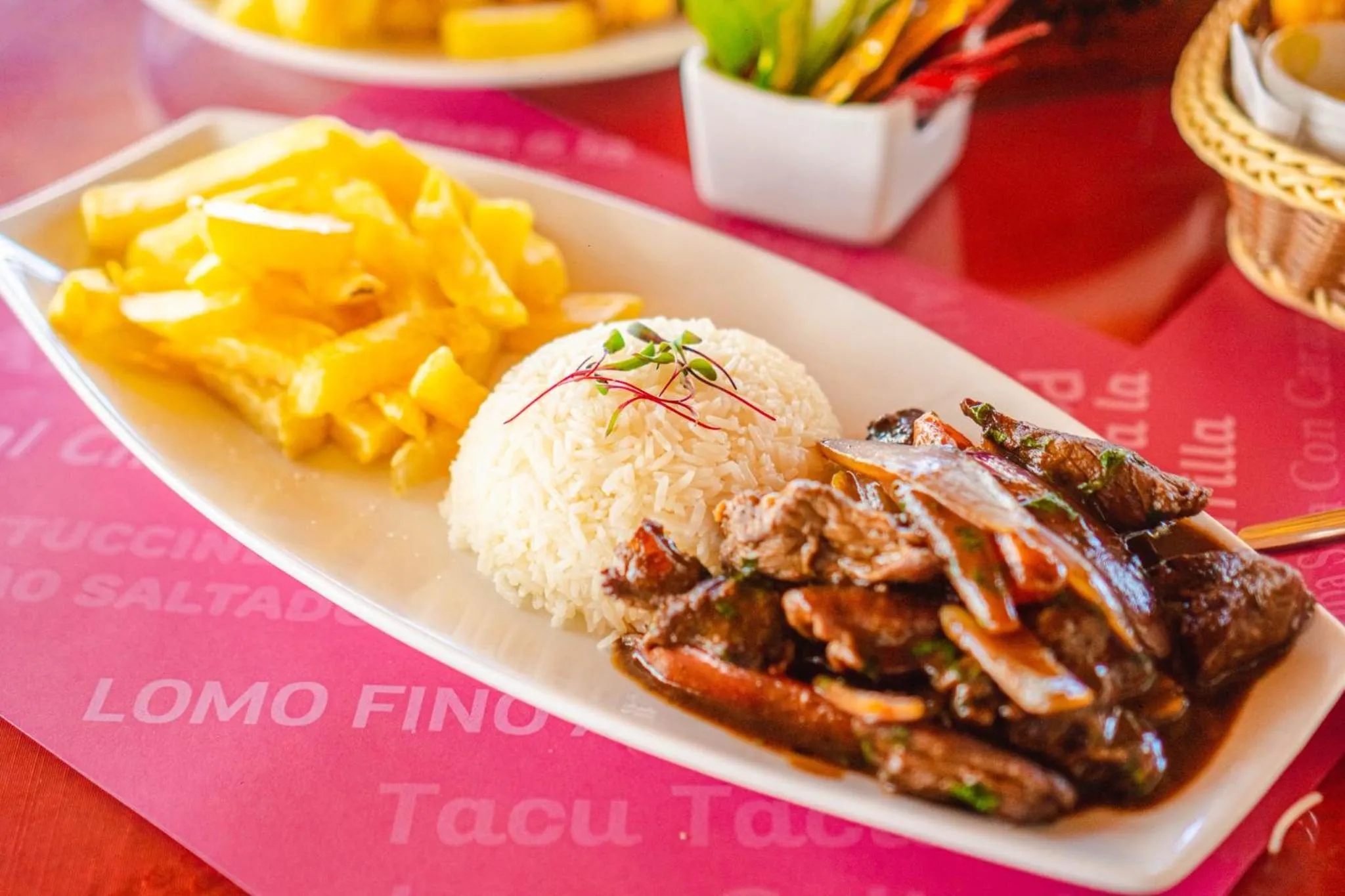 Restaurant/places to eat in Qala Hotels & Resorts
