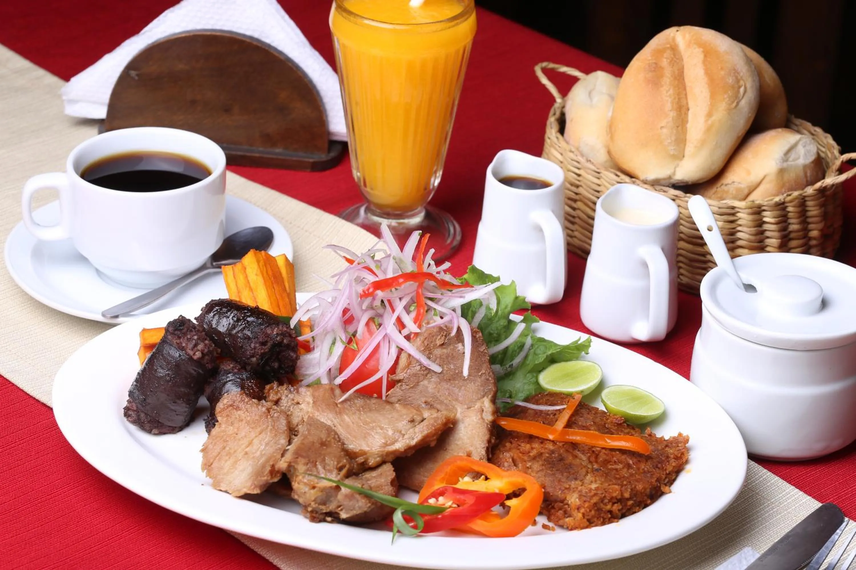Food and drinks in Qala Hotels & Resorts