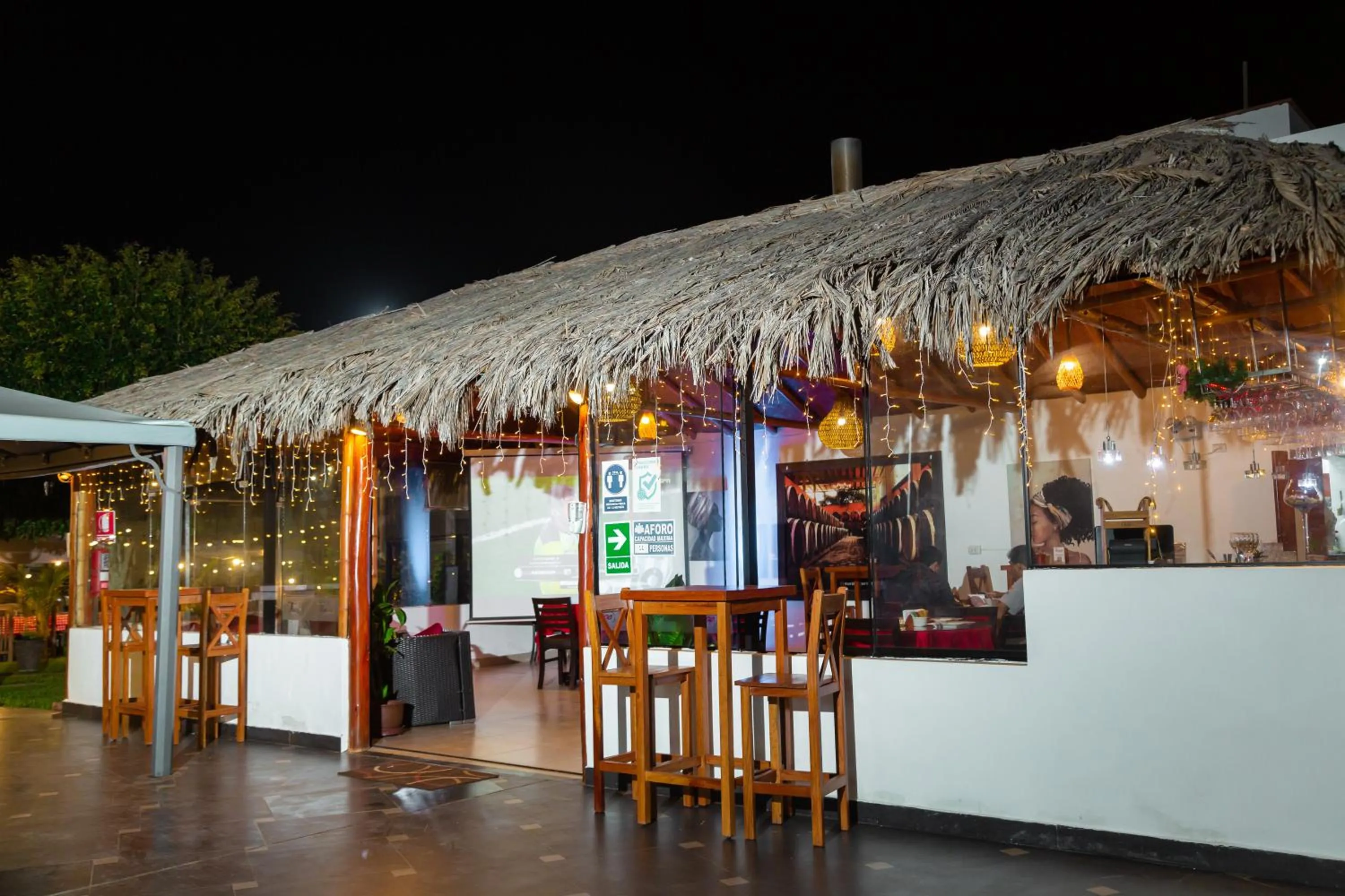 Lounge or bar in Qala Hotels & Resorts