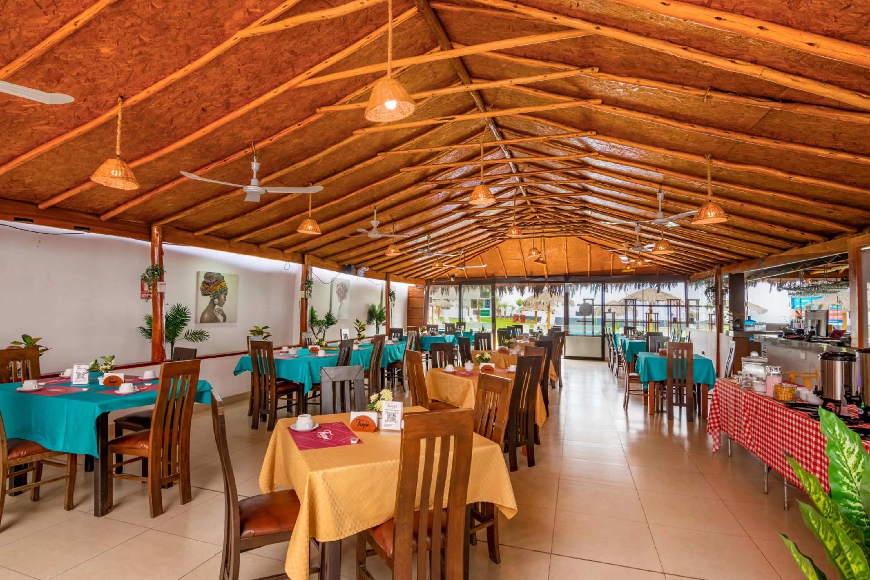 Restaurant/places to eat in Qala Hotels & Resorts
