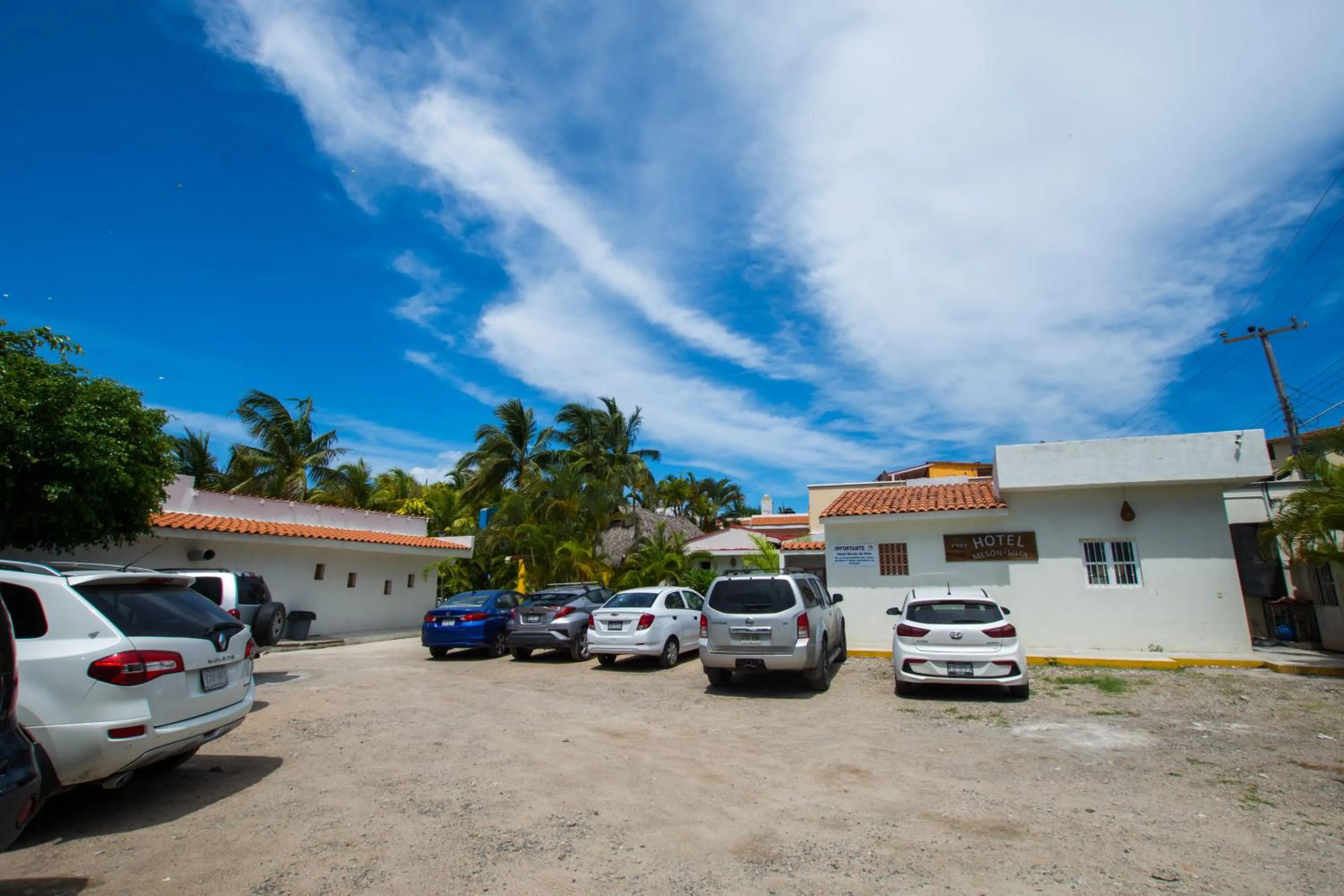 Parking in Hotel Meson de Mita