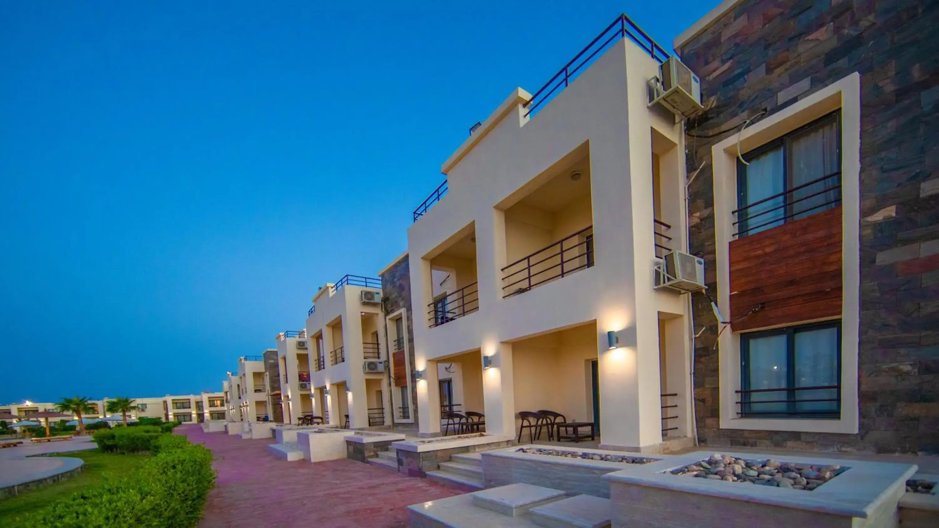 Property building in New Eagles Aqua Park Resort Property building in New Eagles Aqua Park Resort