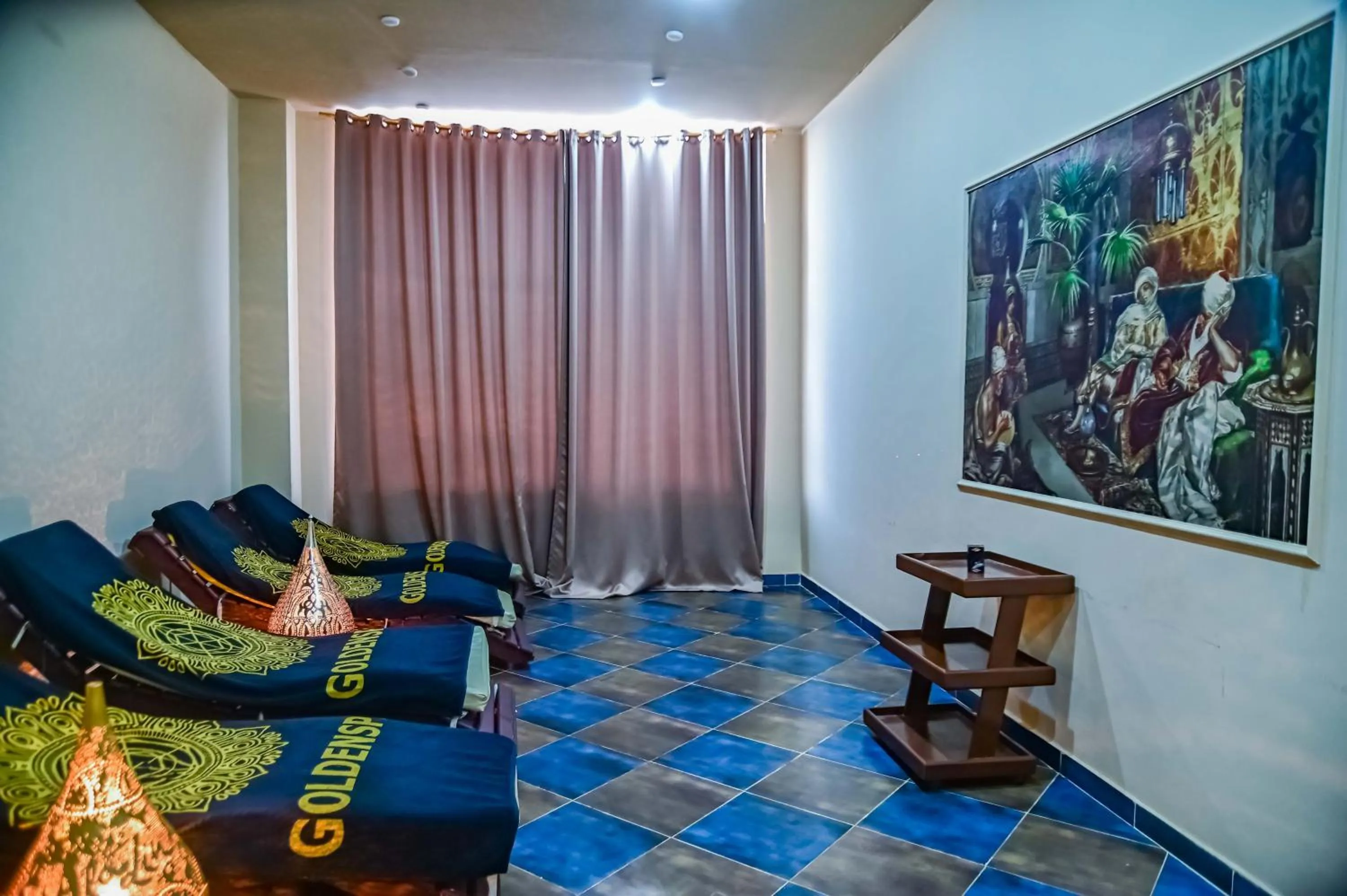 Massage in New Eagles Aqua Park Resort