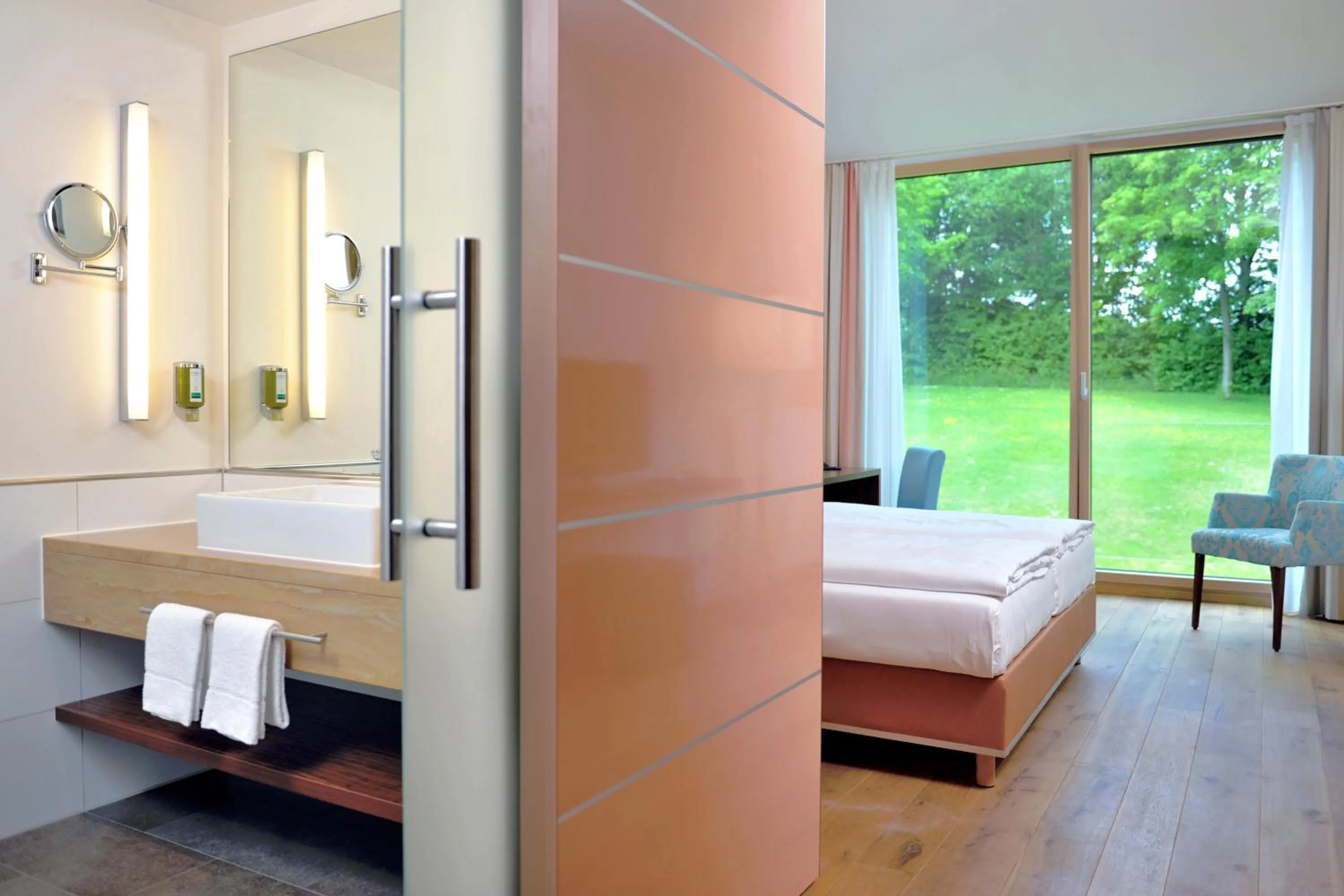 Day, Bed in FREIgeist Northeim