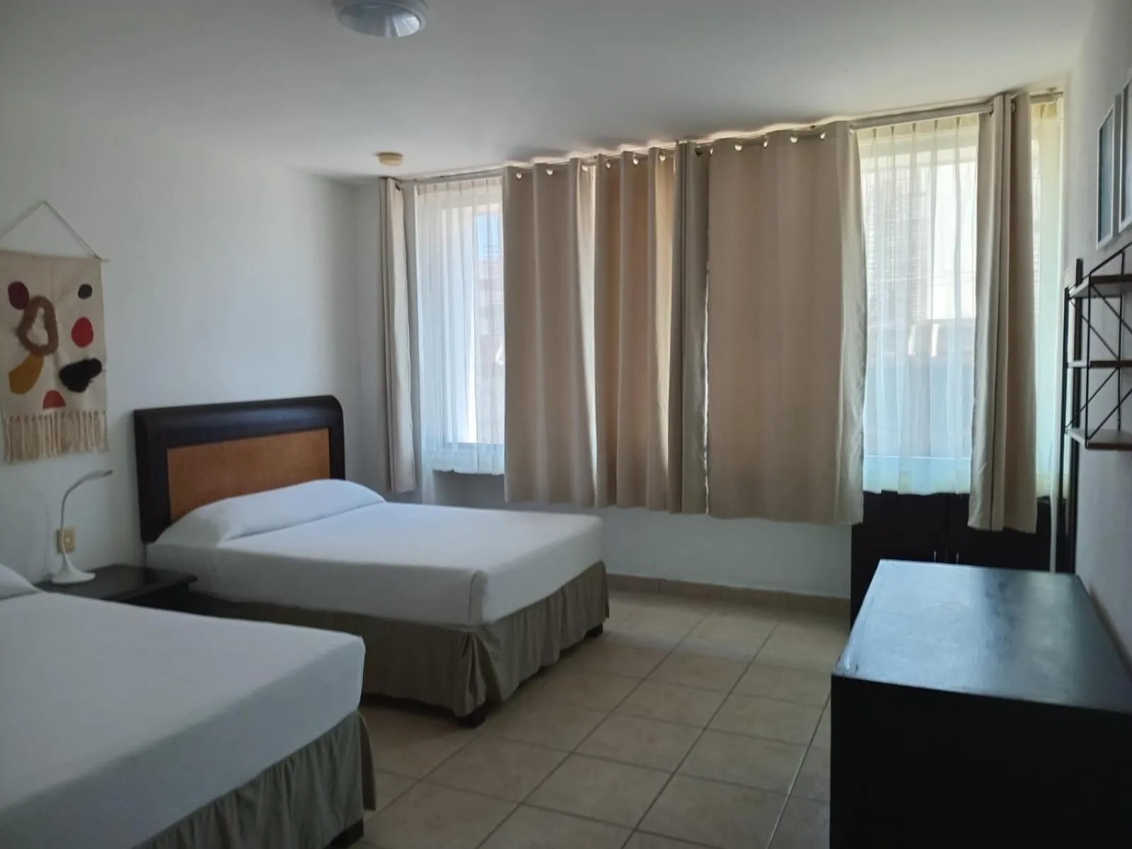 Photo of the whole room, Bed in Banderas Suites