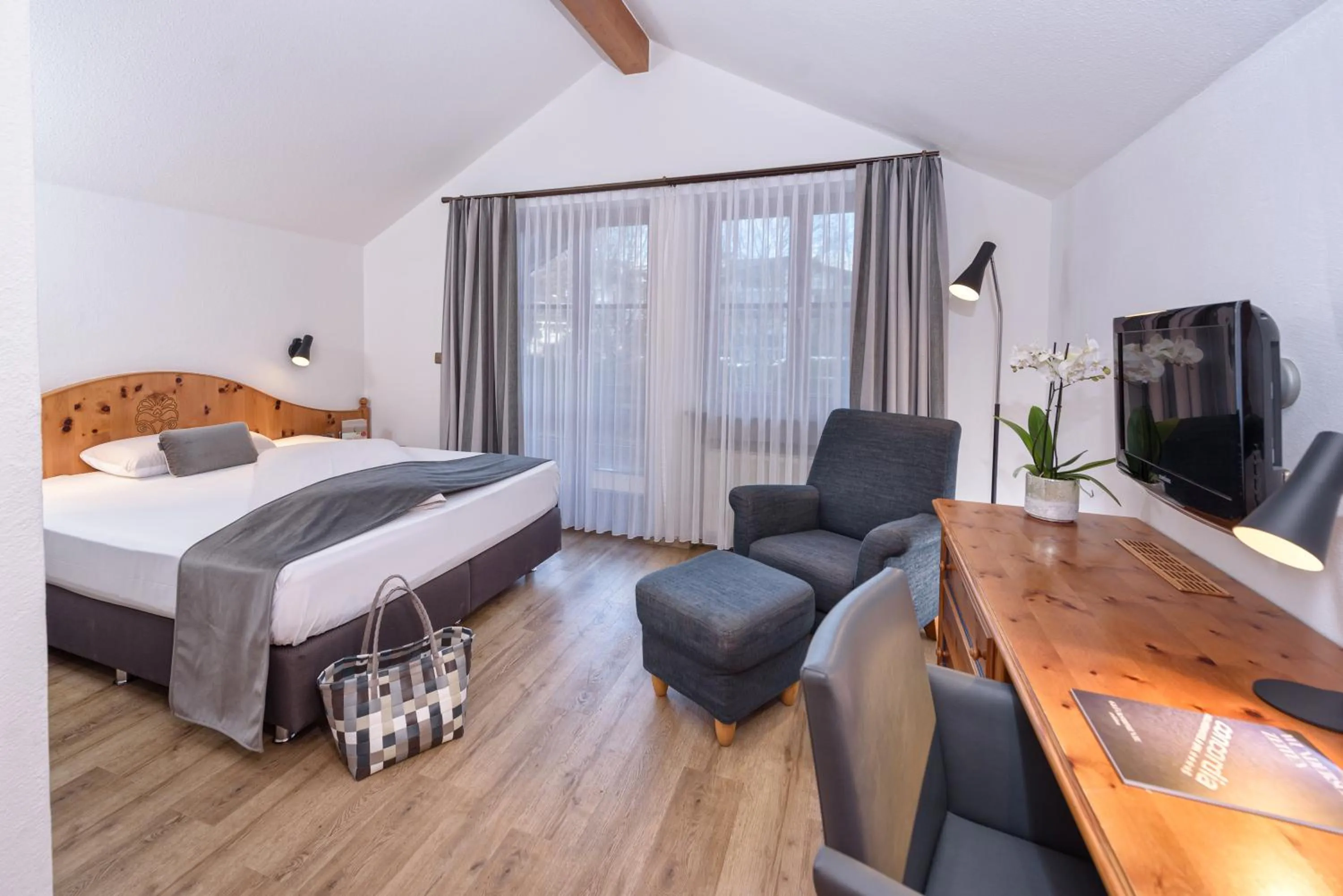 Photo of the whole room, Bed in Concordia Vitalhotel & SPA