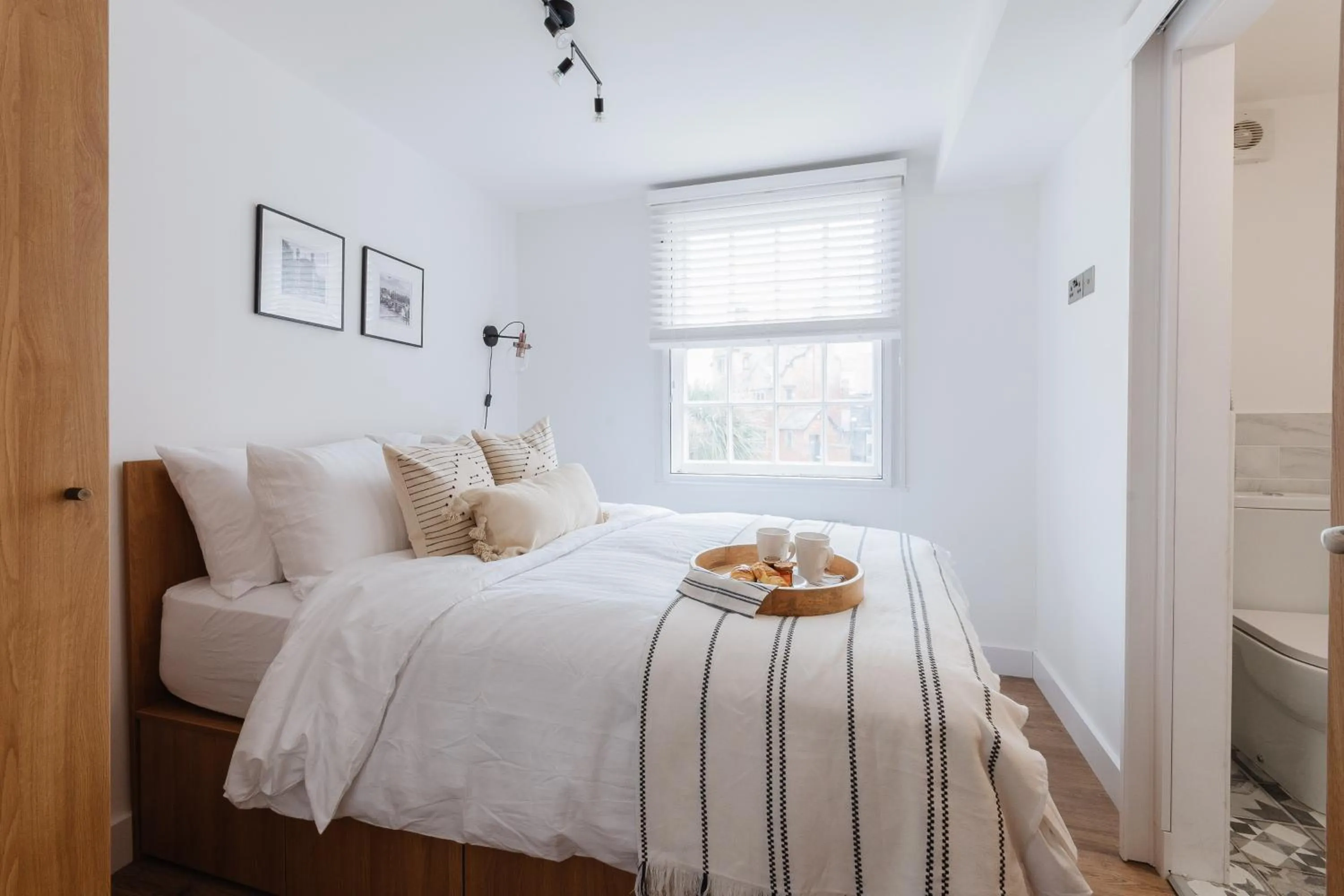 Bed in 14-16 Grosvenor Street Stylish Apartments - Chester