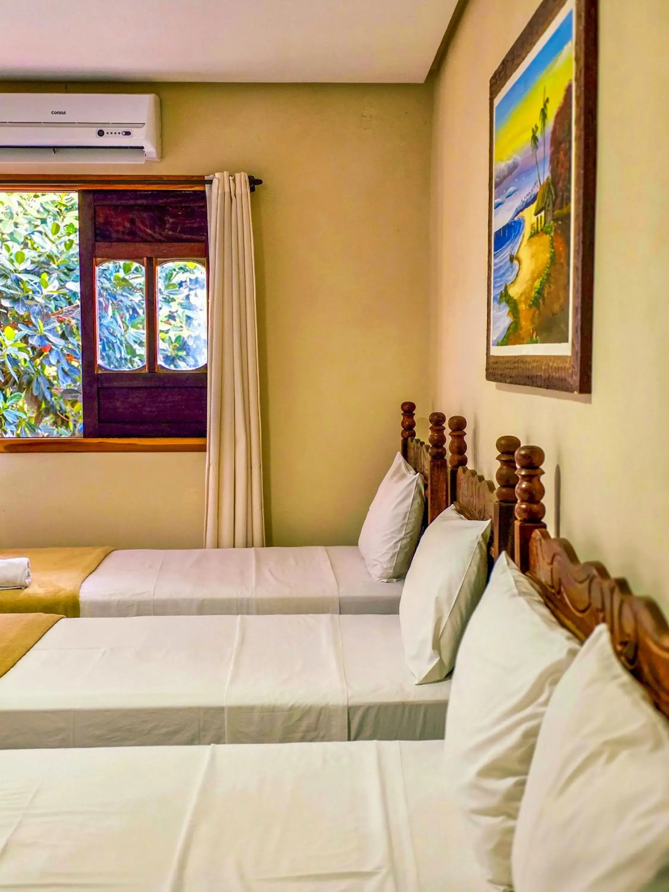 Standard Quadruple Room in Vila Sancar Pousada Standard Quadruple Room in Vila Sancar Pousada