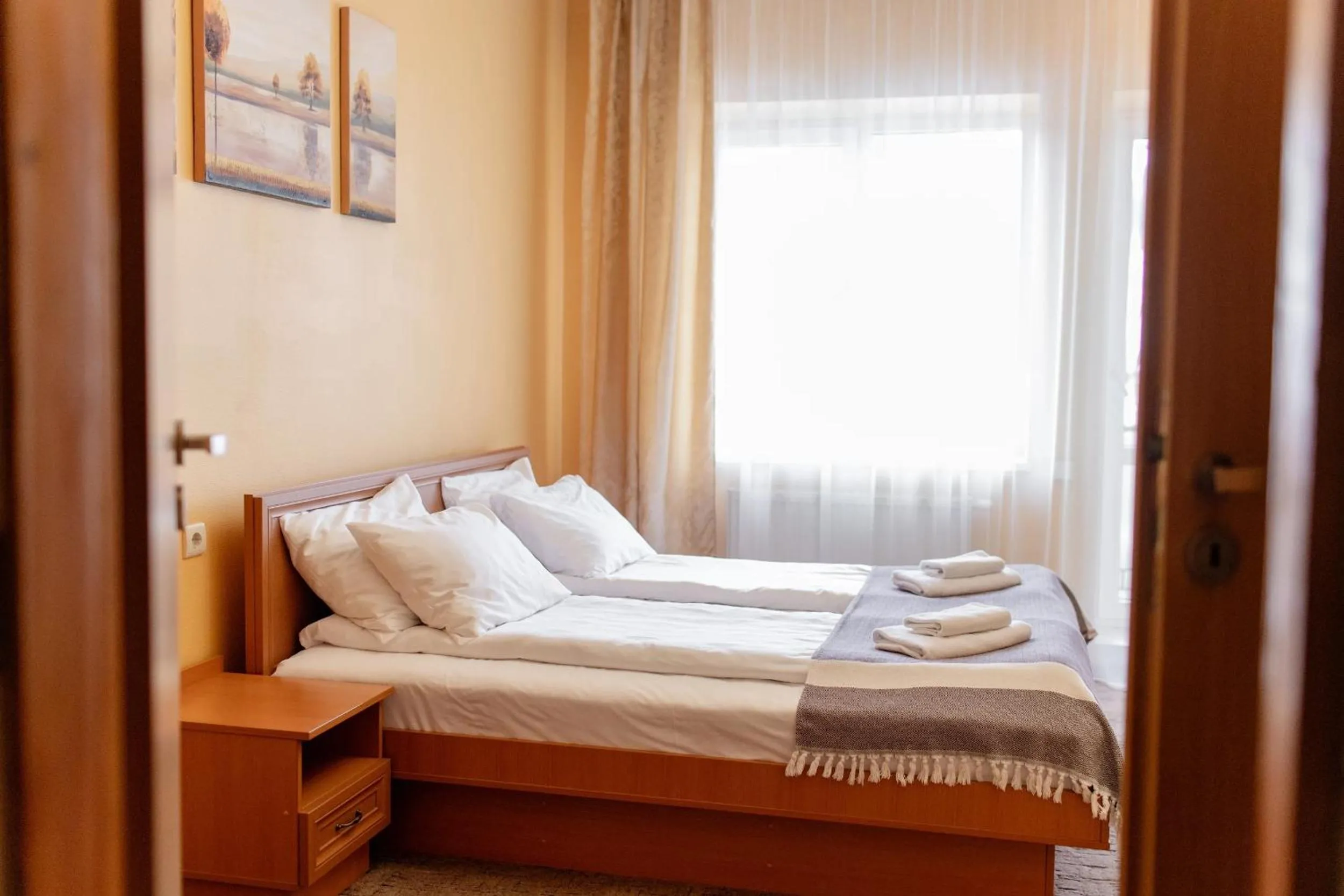 Bed in Laguna