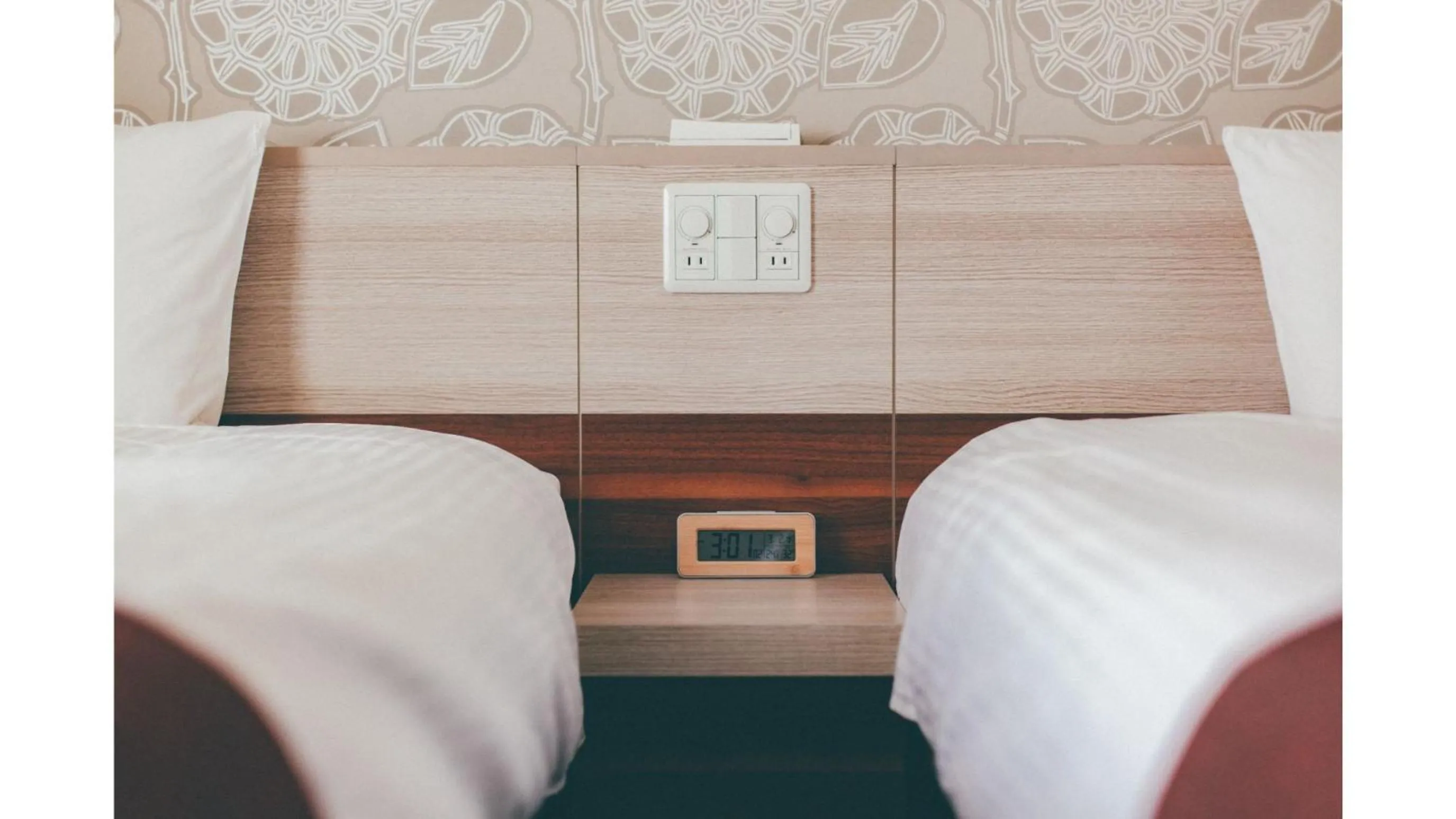 Bed in Kuretake Inn Premium Shizuoka Annex