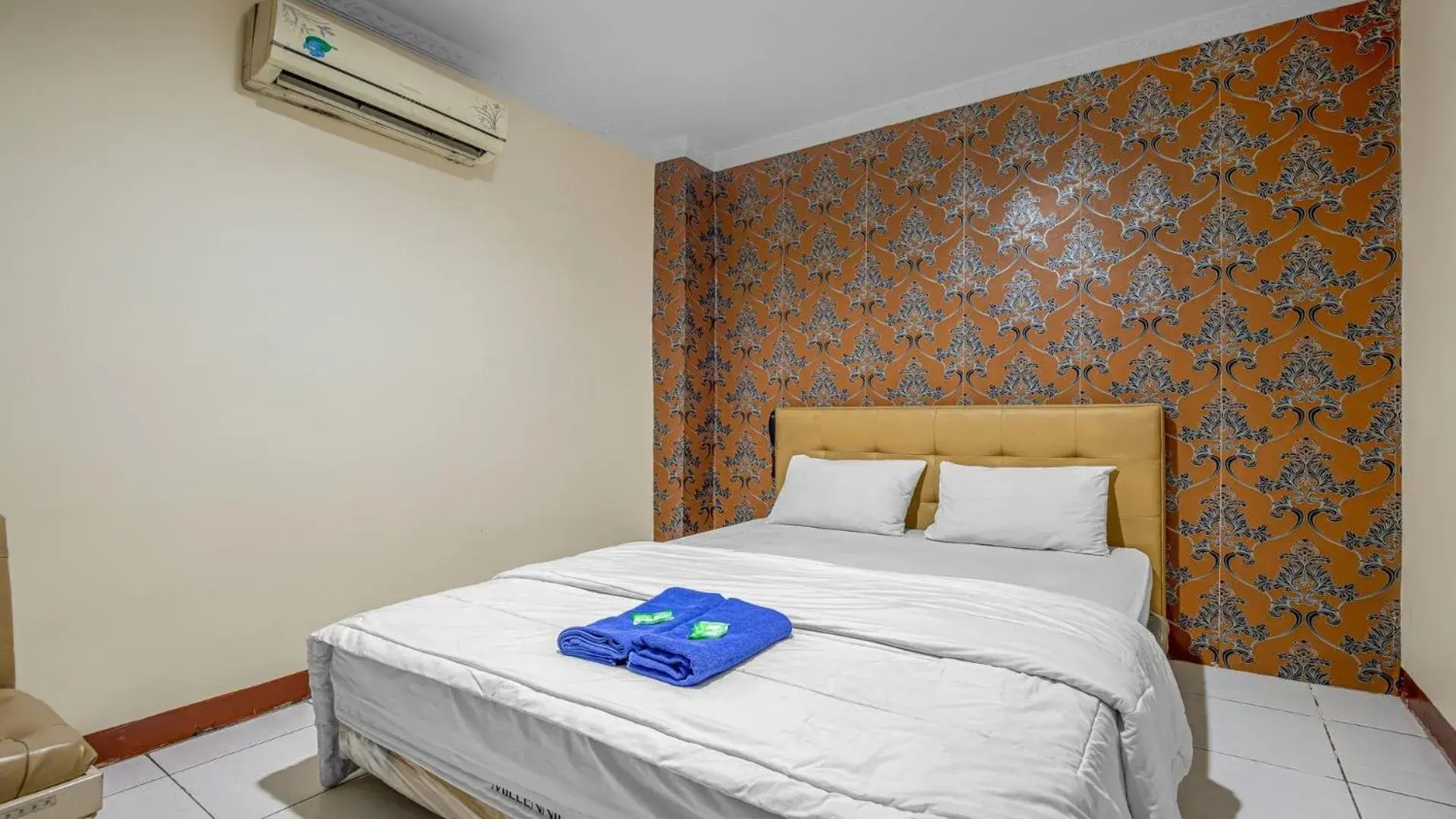 Bed in Hotel Cempaka Sari Bed in Hotel Cempaka Sari