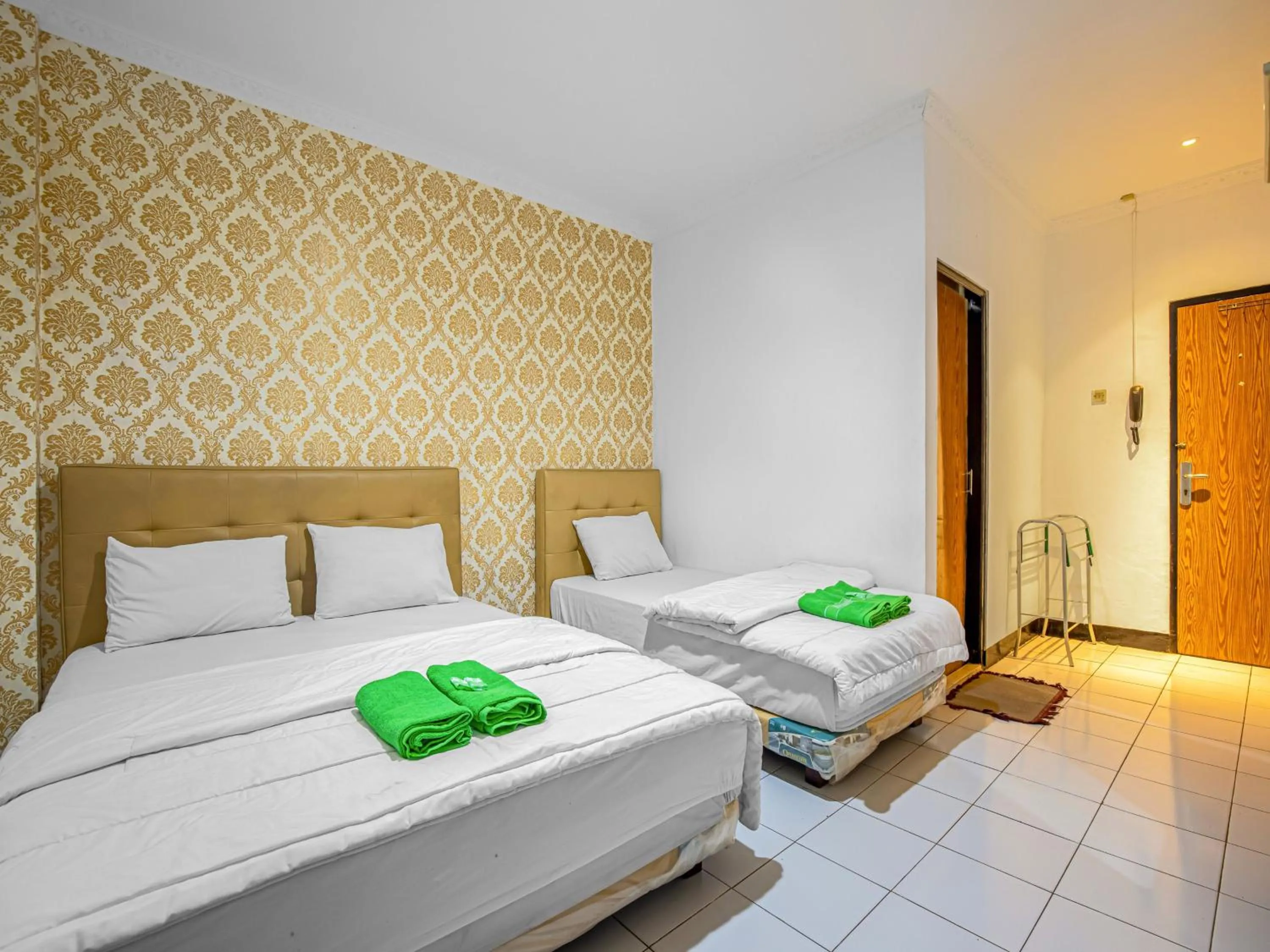 Bed in Hotel Cempaka Sari