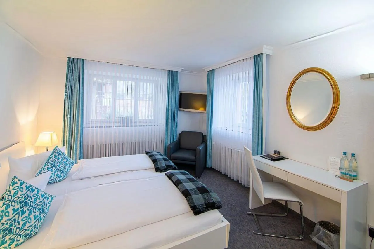 Bed in Hotel Adler - Weil am Rhein