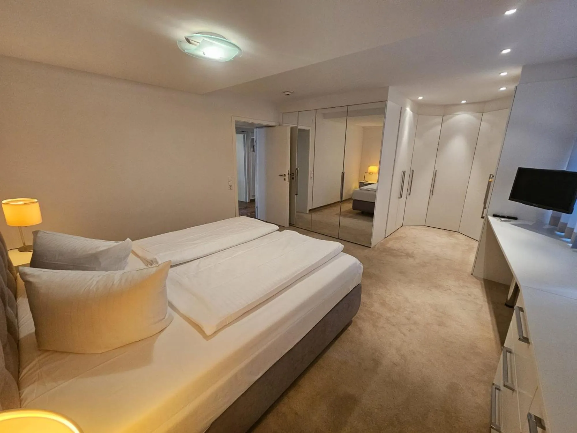 Bed in Hotel Adler - Weil am Rhein