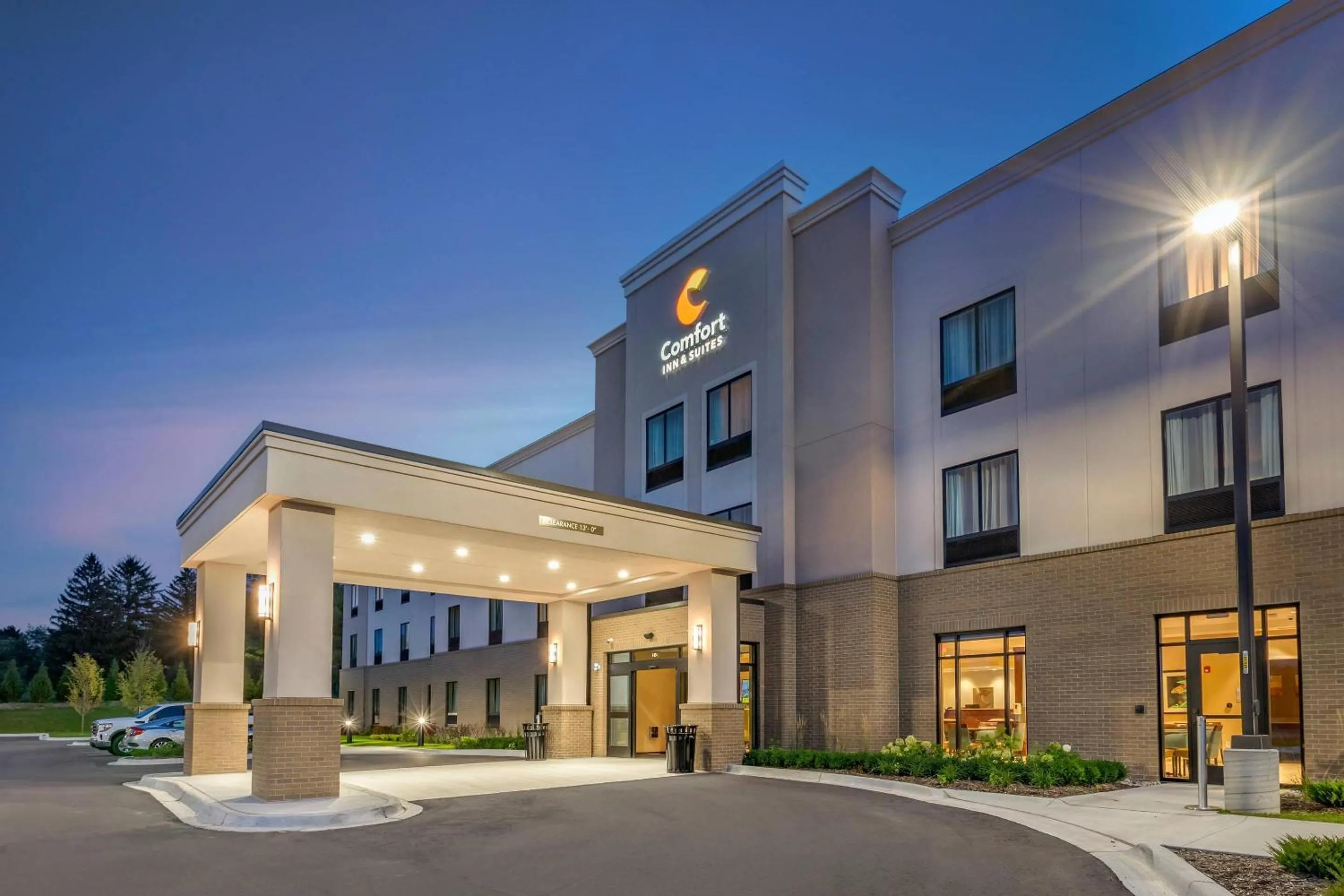 Property building in Comfort Inn & Suites