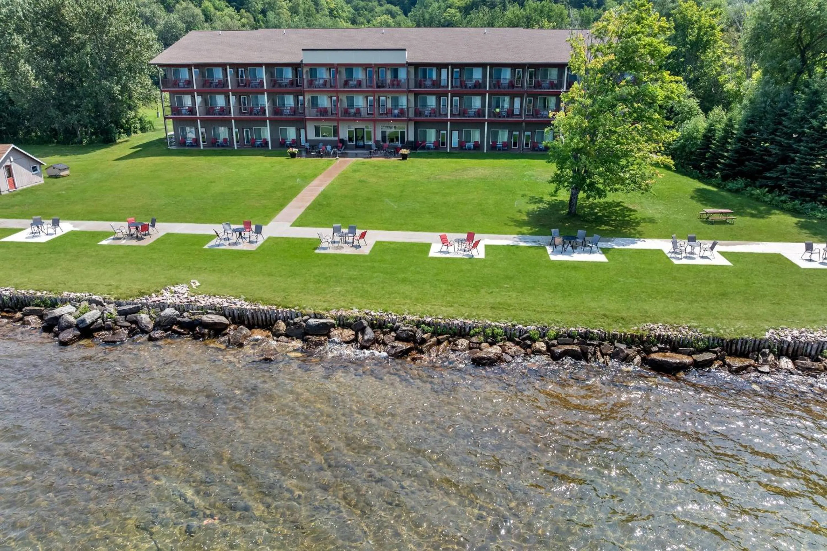 Property building in Comfort Inn & Suites Munising-Lakefront