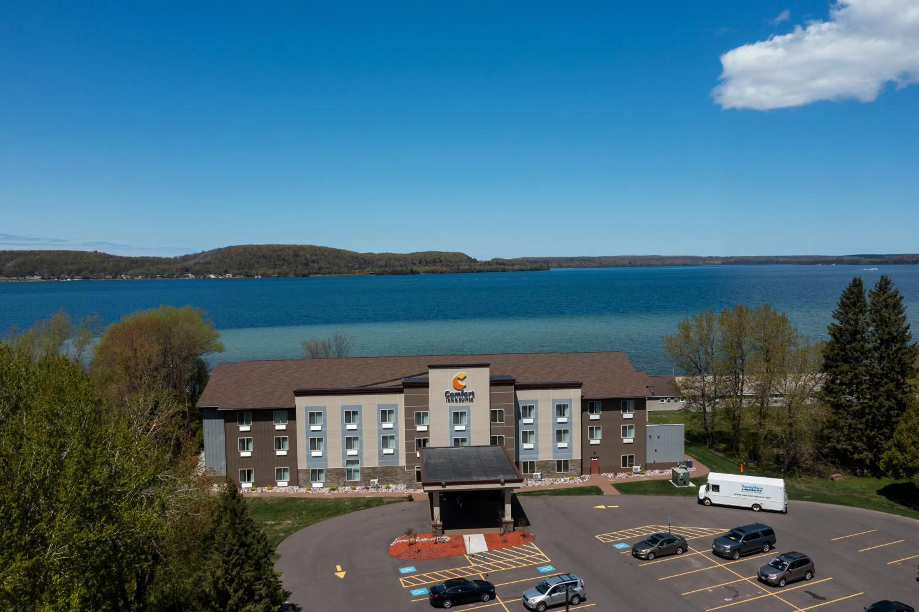 Comfort Inn & Suites Munising-Lakefront