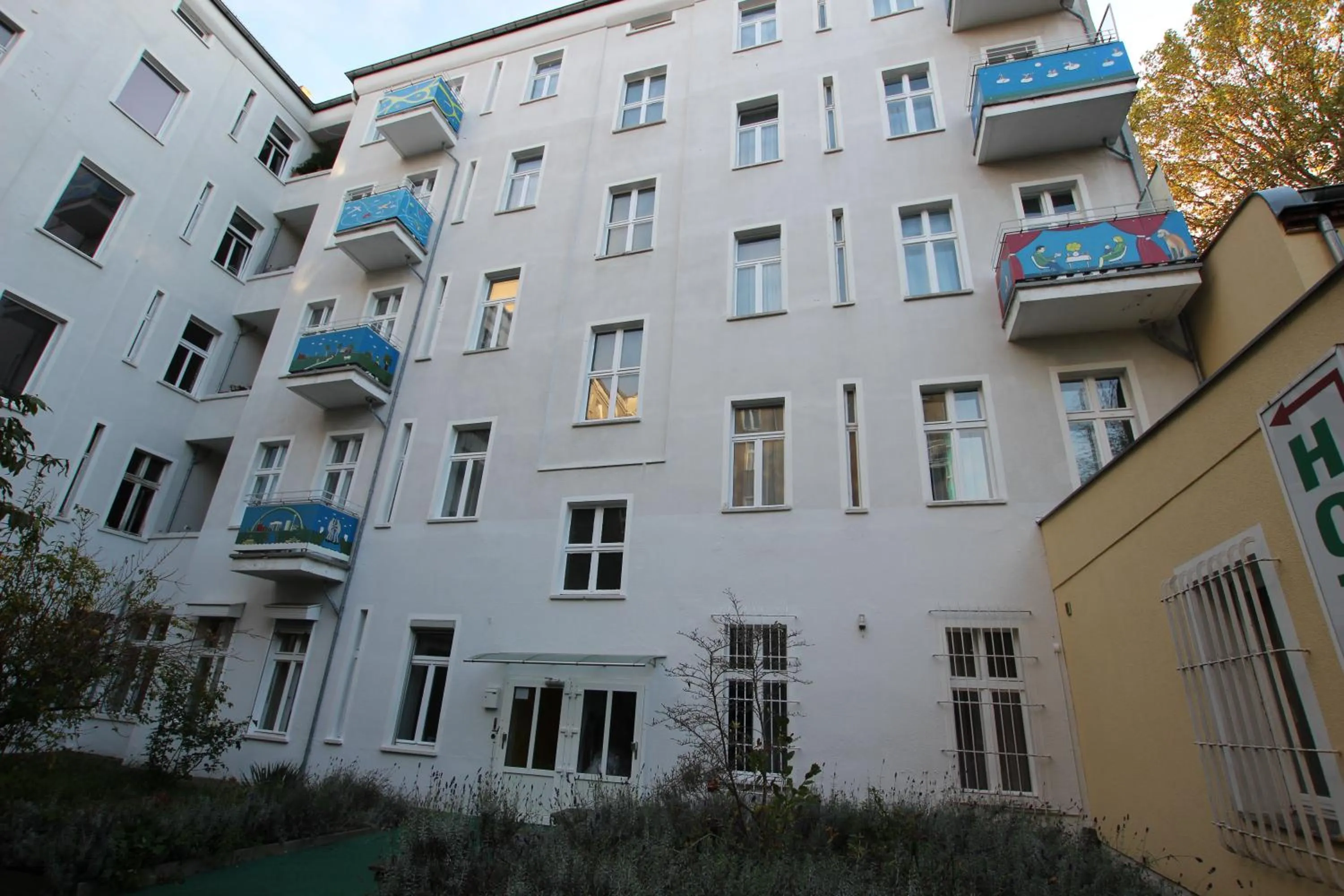 Property building in Bornholmer Hof im Prenzlauer Berg