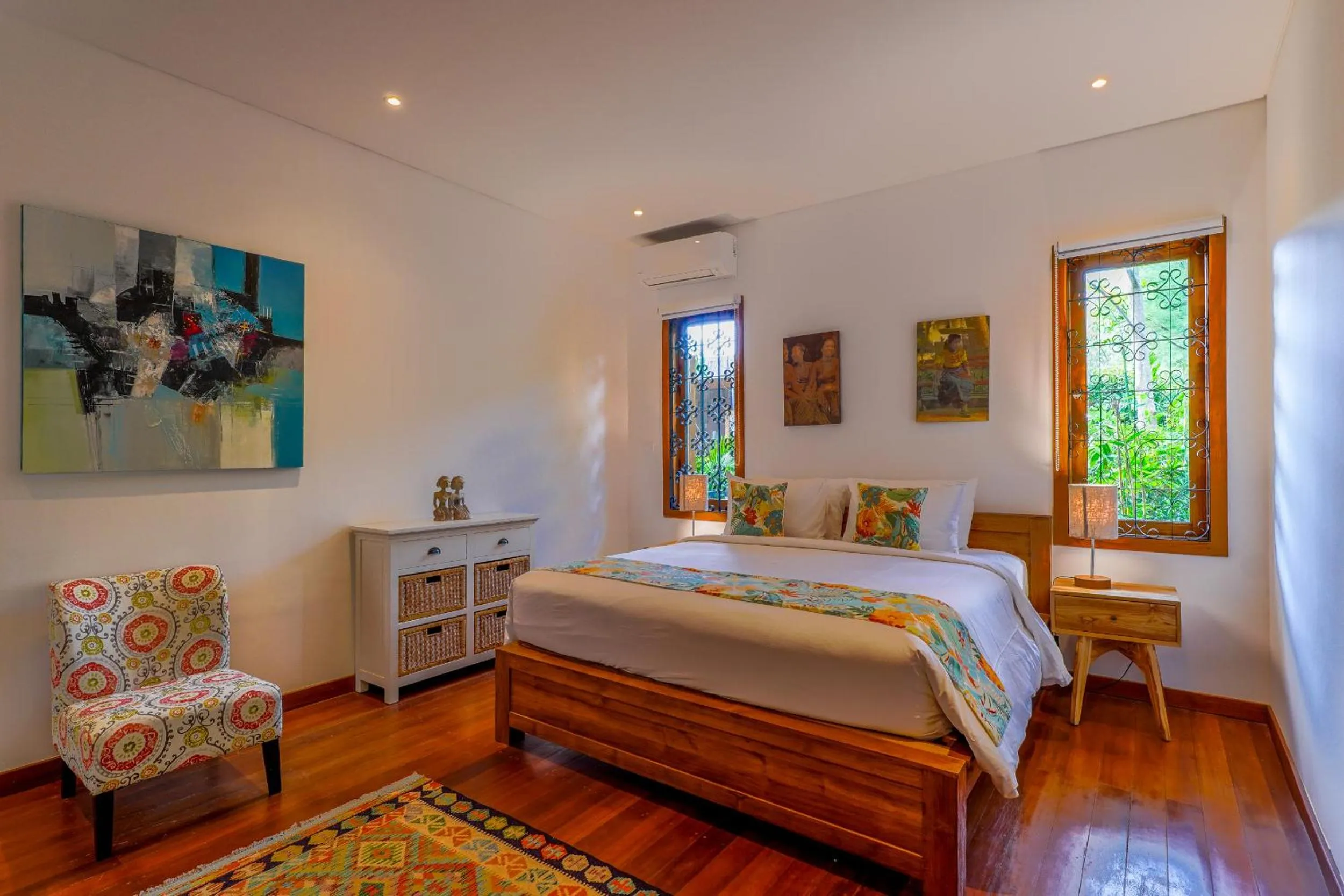 Bed in Paradise Garage Komodo Villa