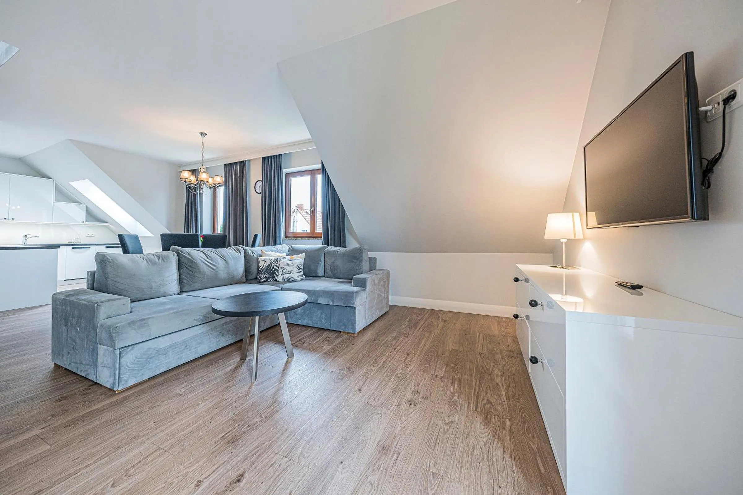 Communal lounge/ TV room in Apartamenty Martini